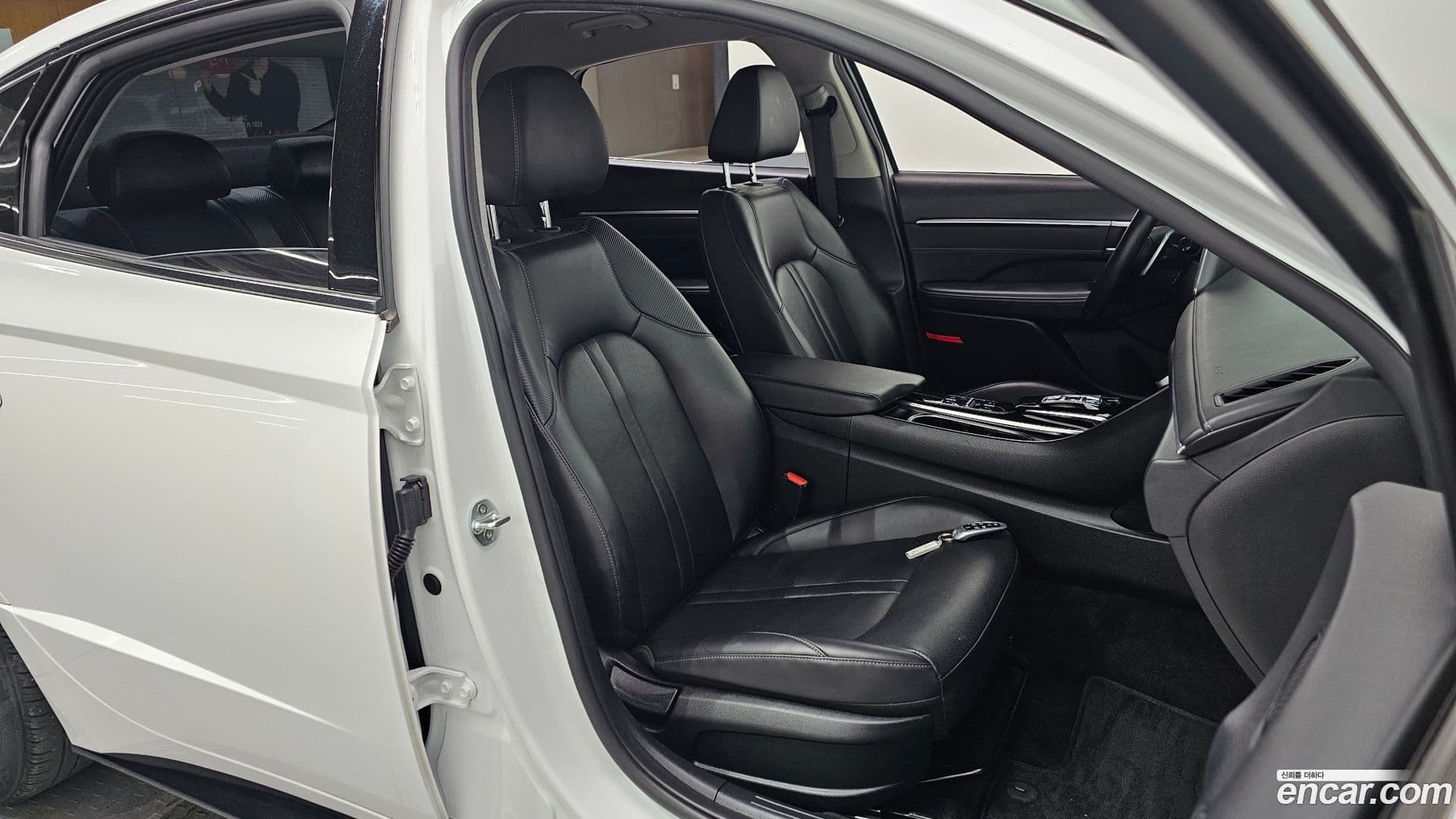 Main__Slider__Photo:Sonata Hyundai 2021.9-10