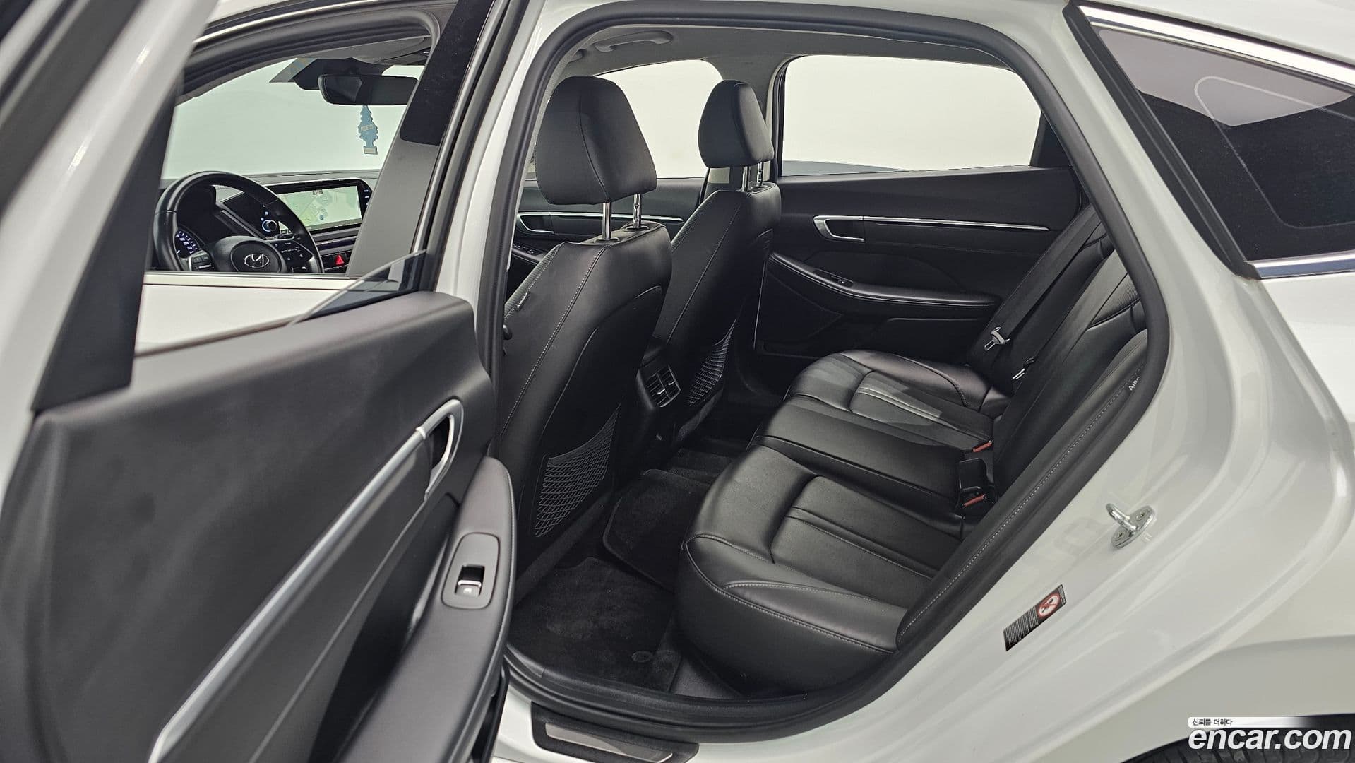 Main__Slider__Photo:Sonata Hyundai 2021.9-11