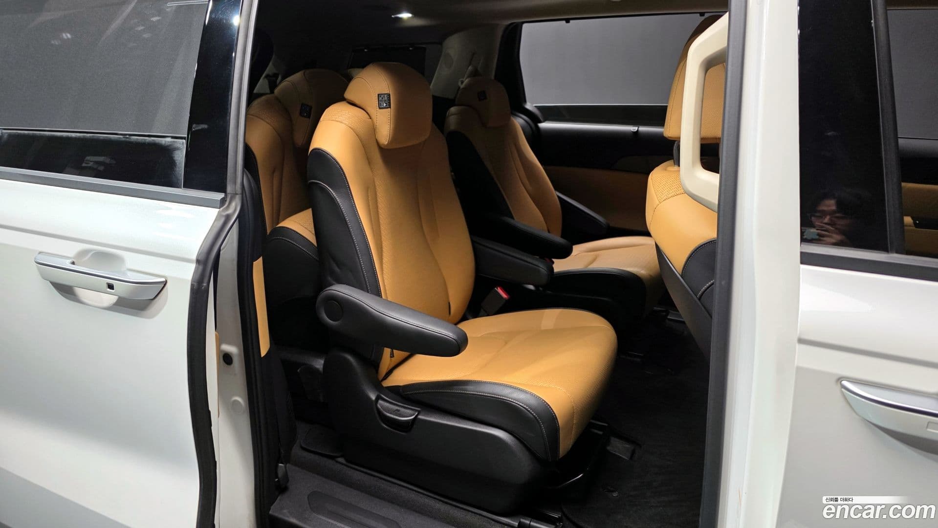 Main__Slider__Photo:Canival Kia 2021.11-11