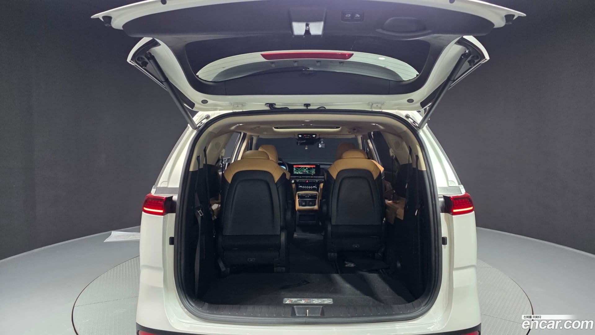 Main__Slider__Photo:Canival Kia 2021.11-19