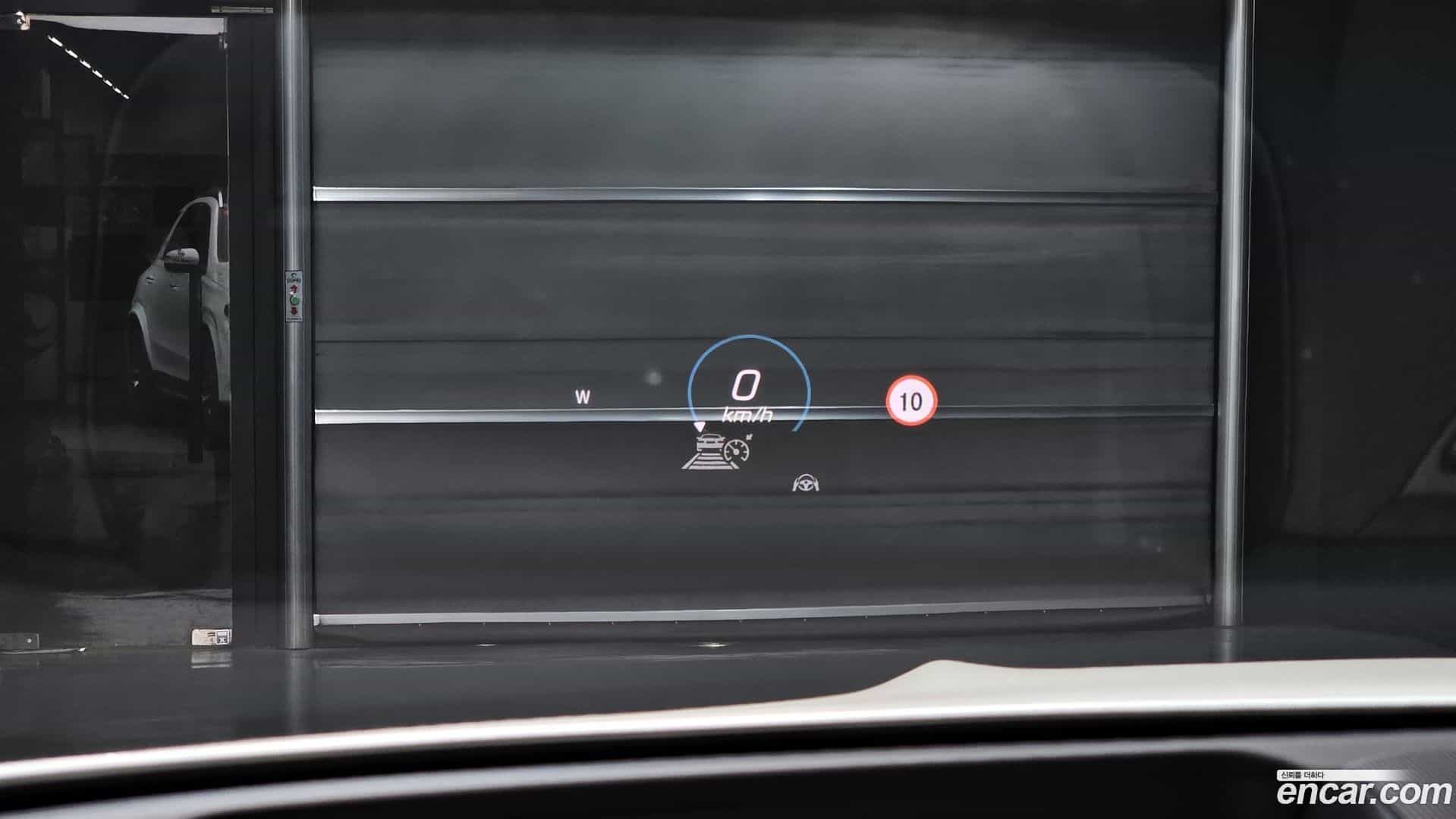 GLE-Class Mercedes-Benz 2023.6-OPTION-019