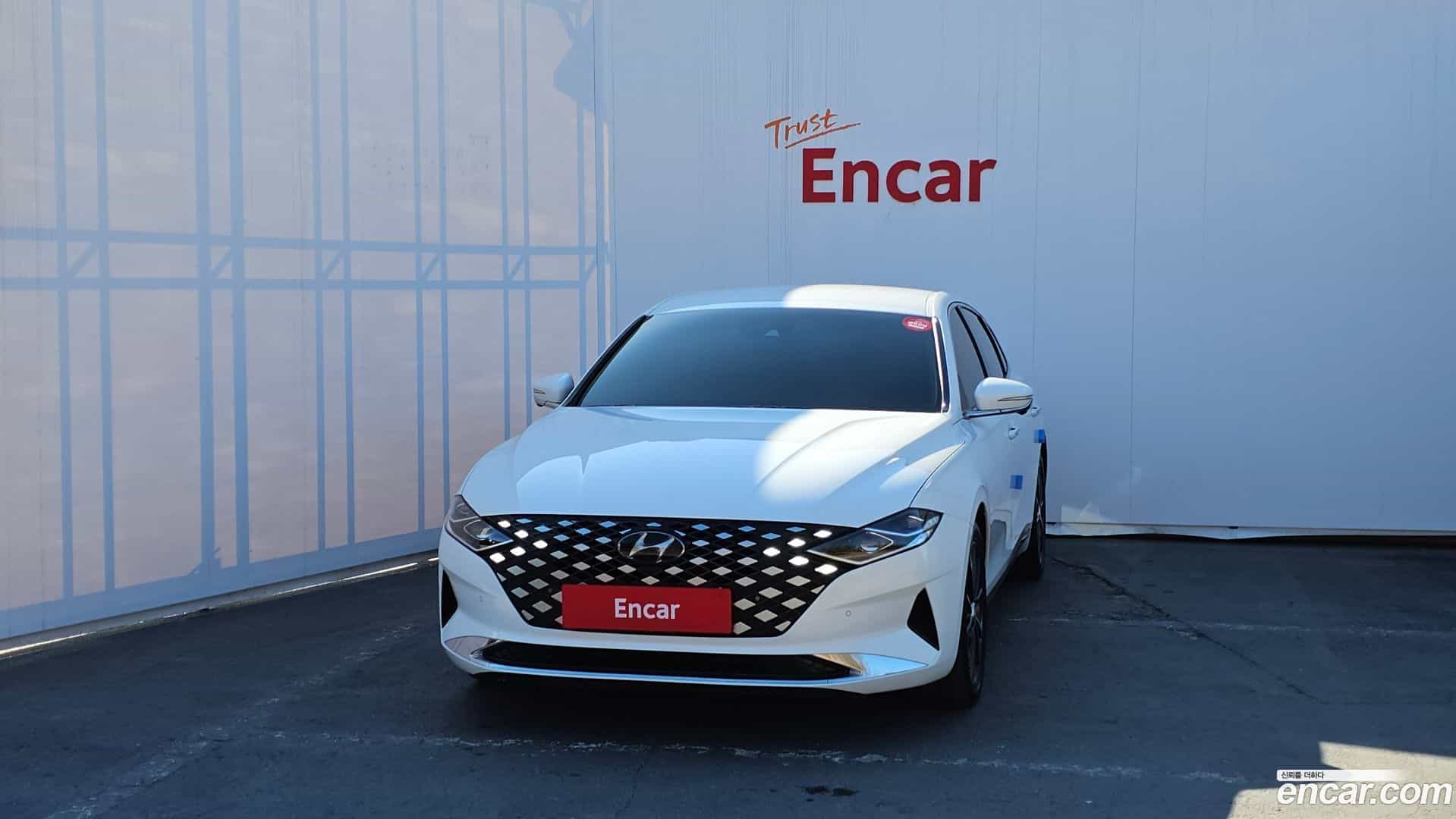 Grandeur Hyundai 2022.0-OUTER-003