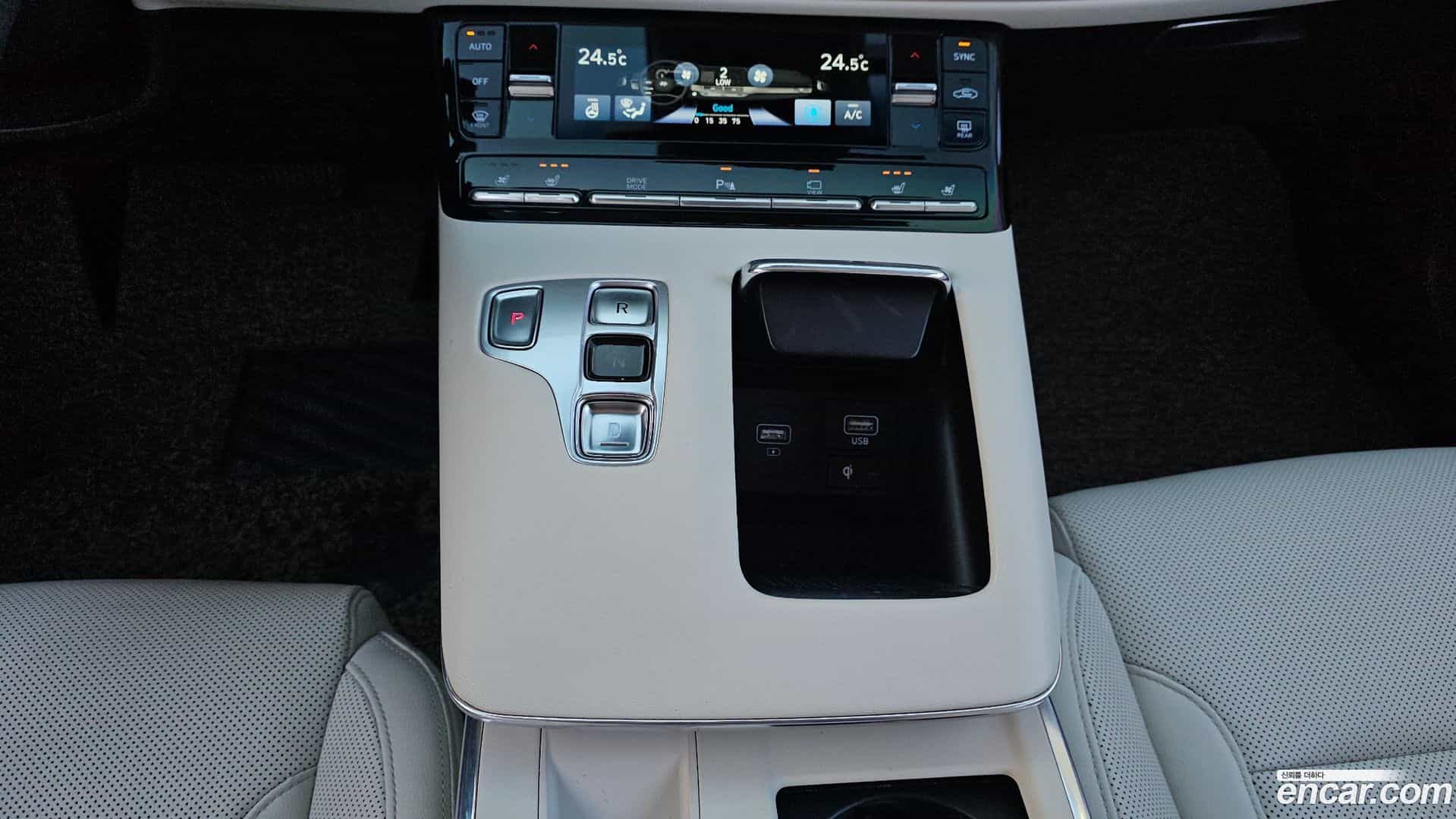 Grandeur Hyundai 2022.0-INNER-009