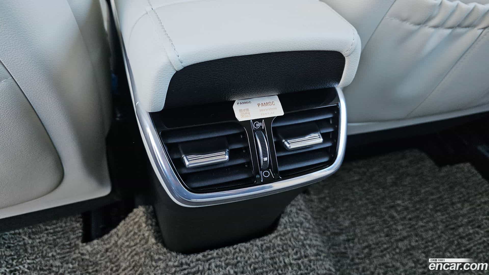 Grandeur Hyundai 2022.0-OPTION-022