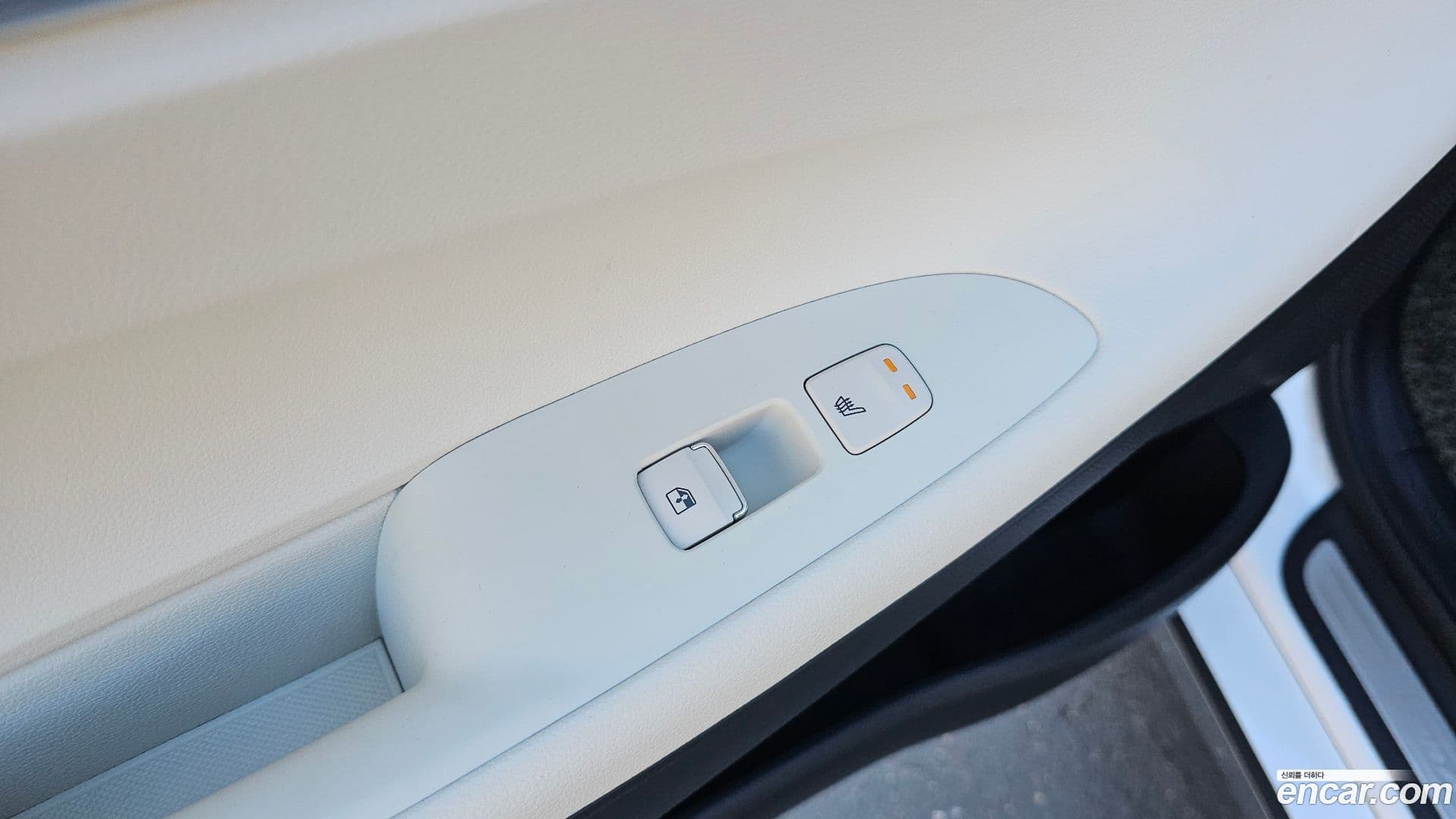 Main__Slider__Photo:Grandeur Hyundai 2022.0-18