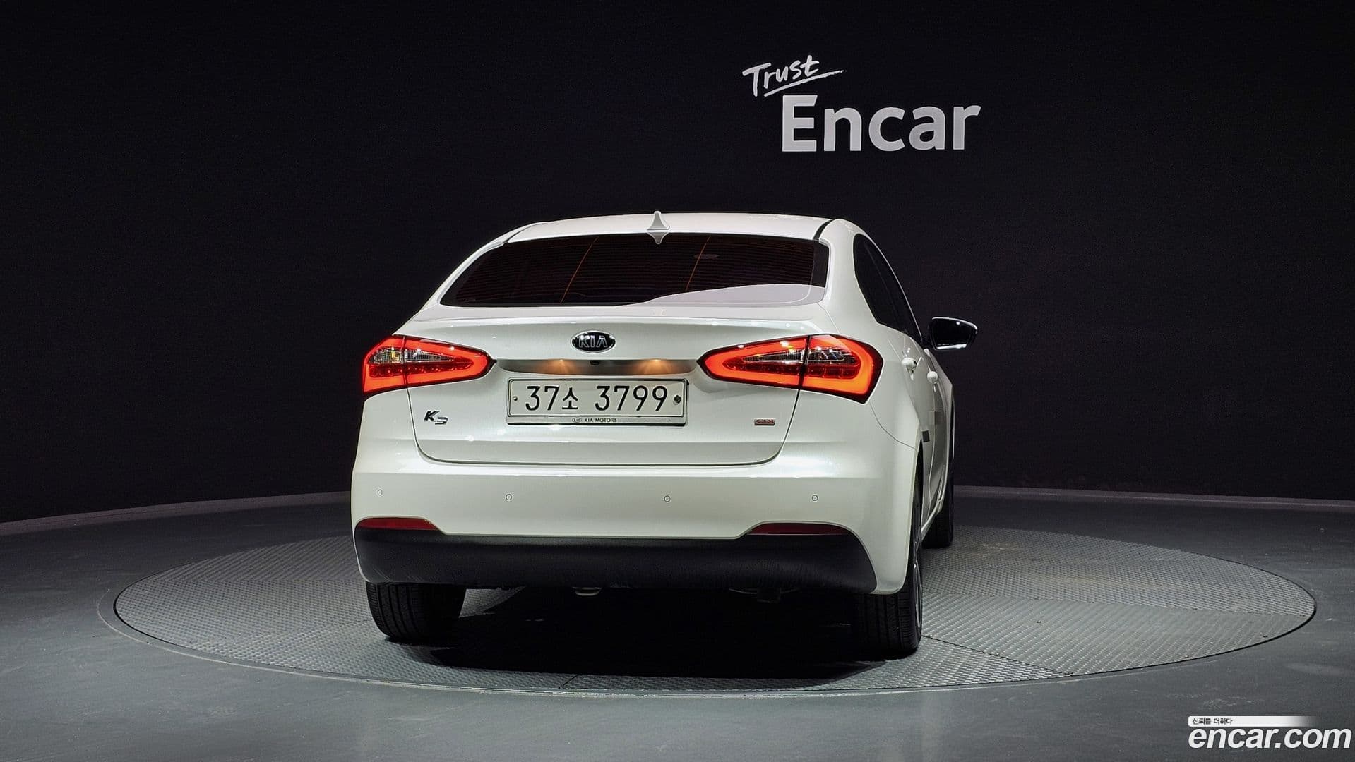 Main__Slider__Photo:K3 Kia 2012.9-3