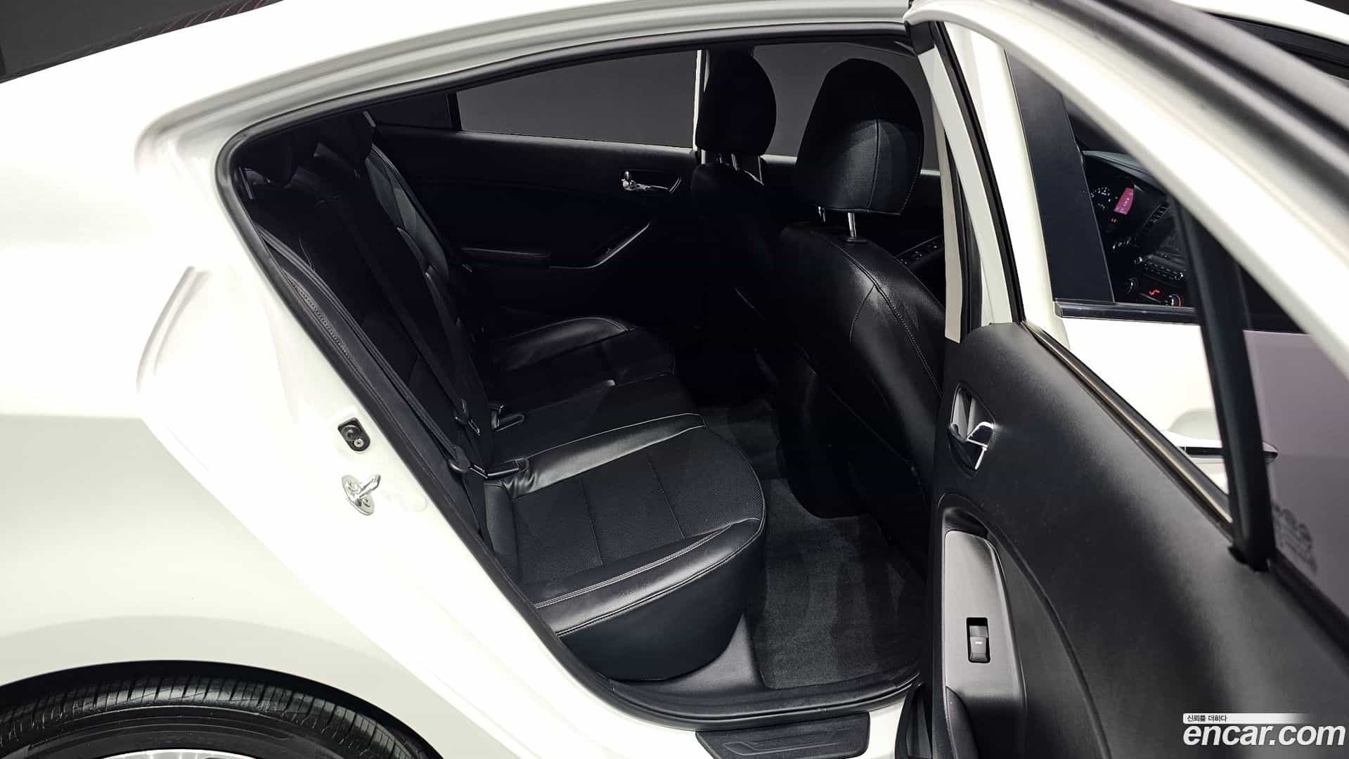 K3 Kia 2012.9-OPTION-015