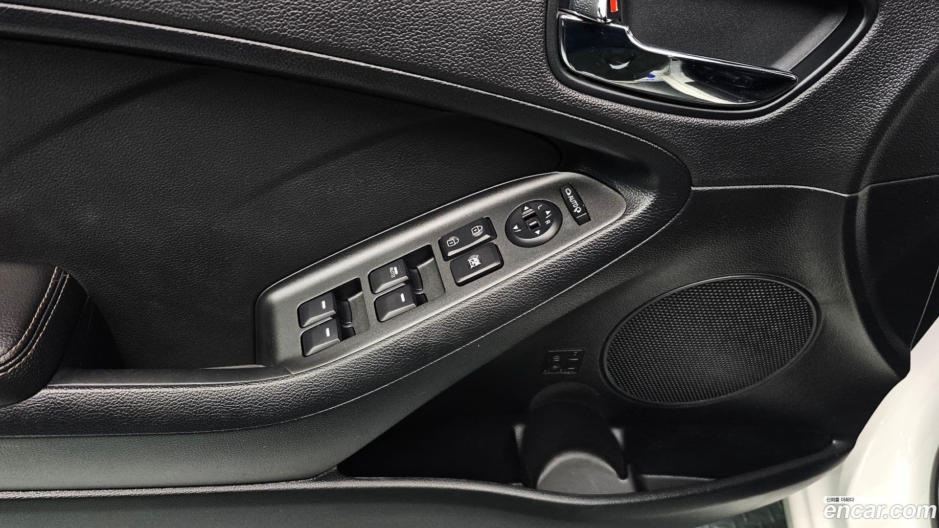 Main__Slider__Photo:K3 Kia 2012.9-18