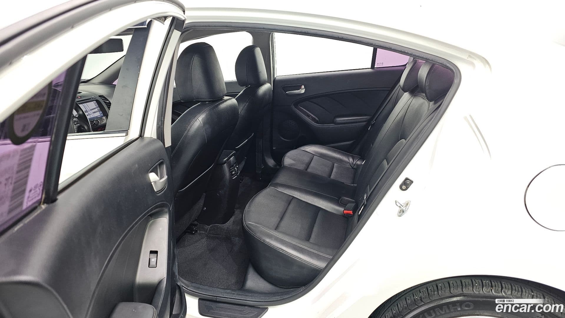 Main__Slider__Photo:K3 Kia 2014.4-10