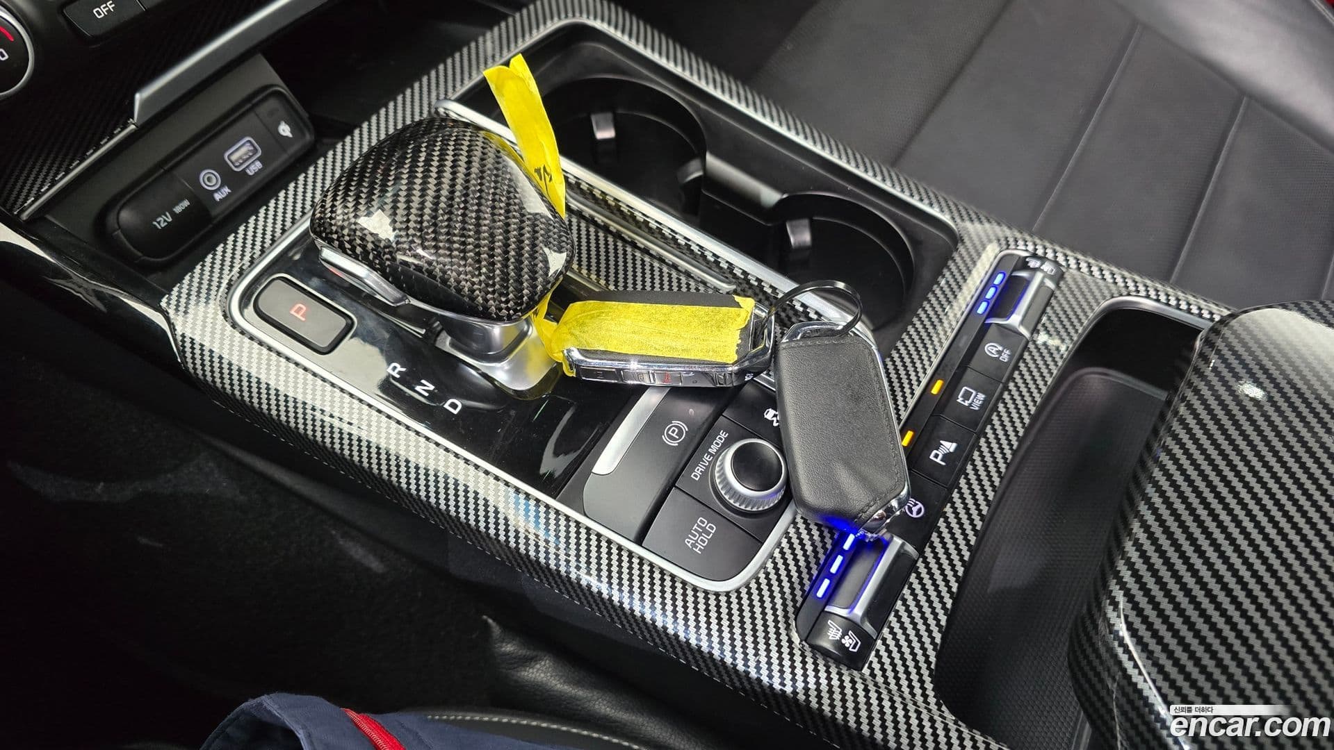 Main__Slider__Photo:Stinger Kia 2019.5-8