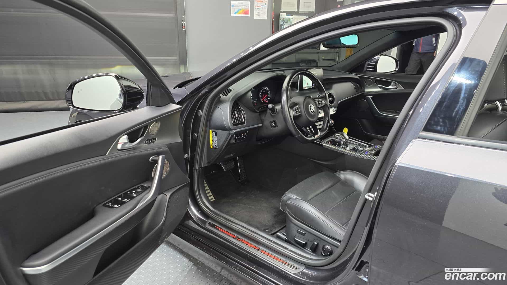 Stinger Kia 2019.5-INNER-010