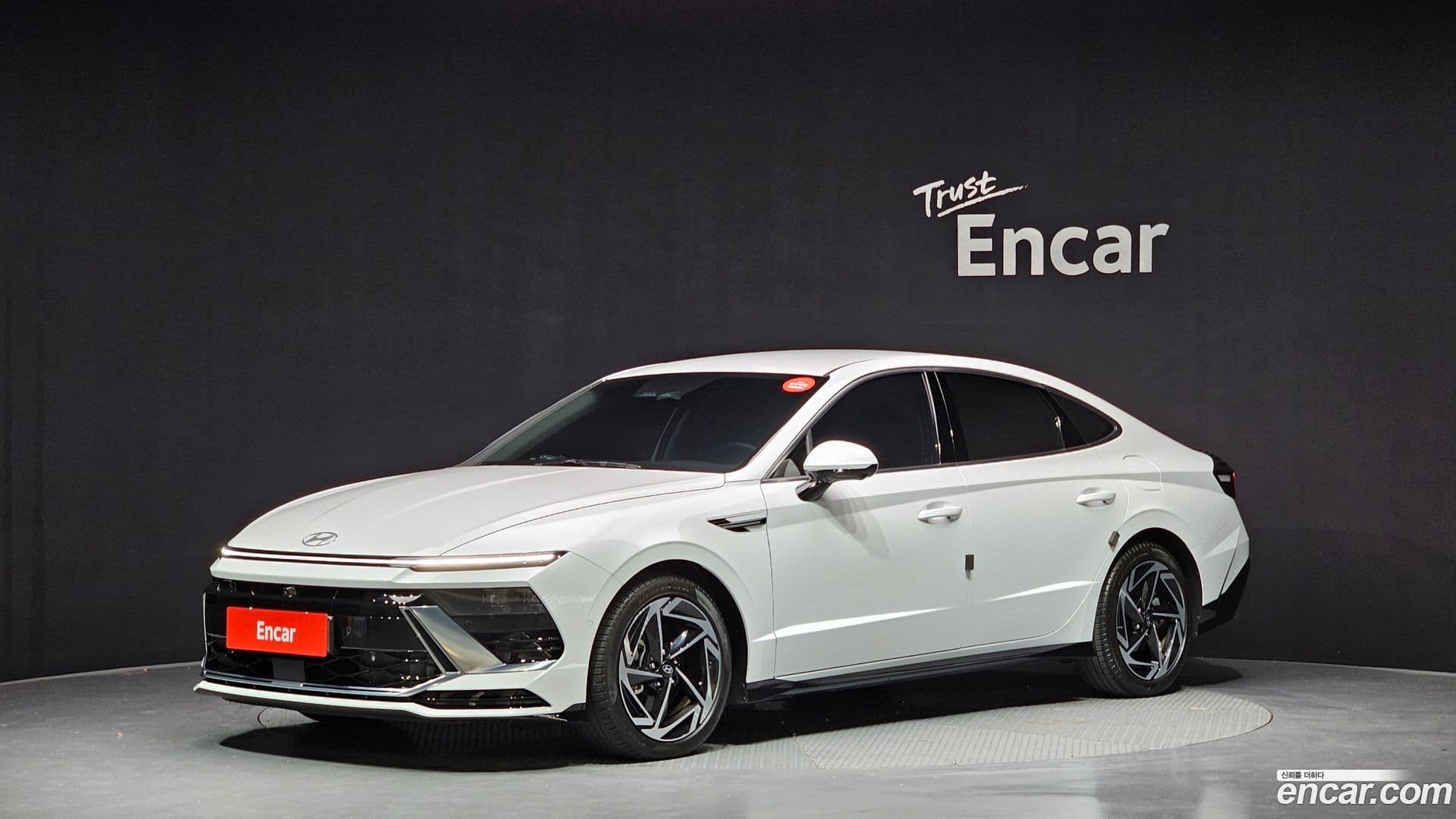 Main__Slider__Photo:Sonata Hyundai 2023.6-0