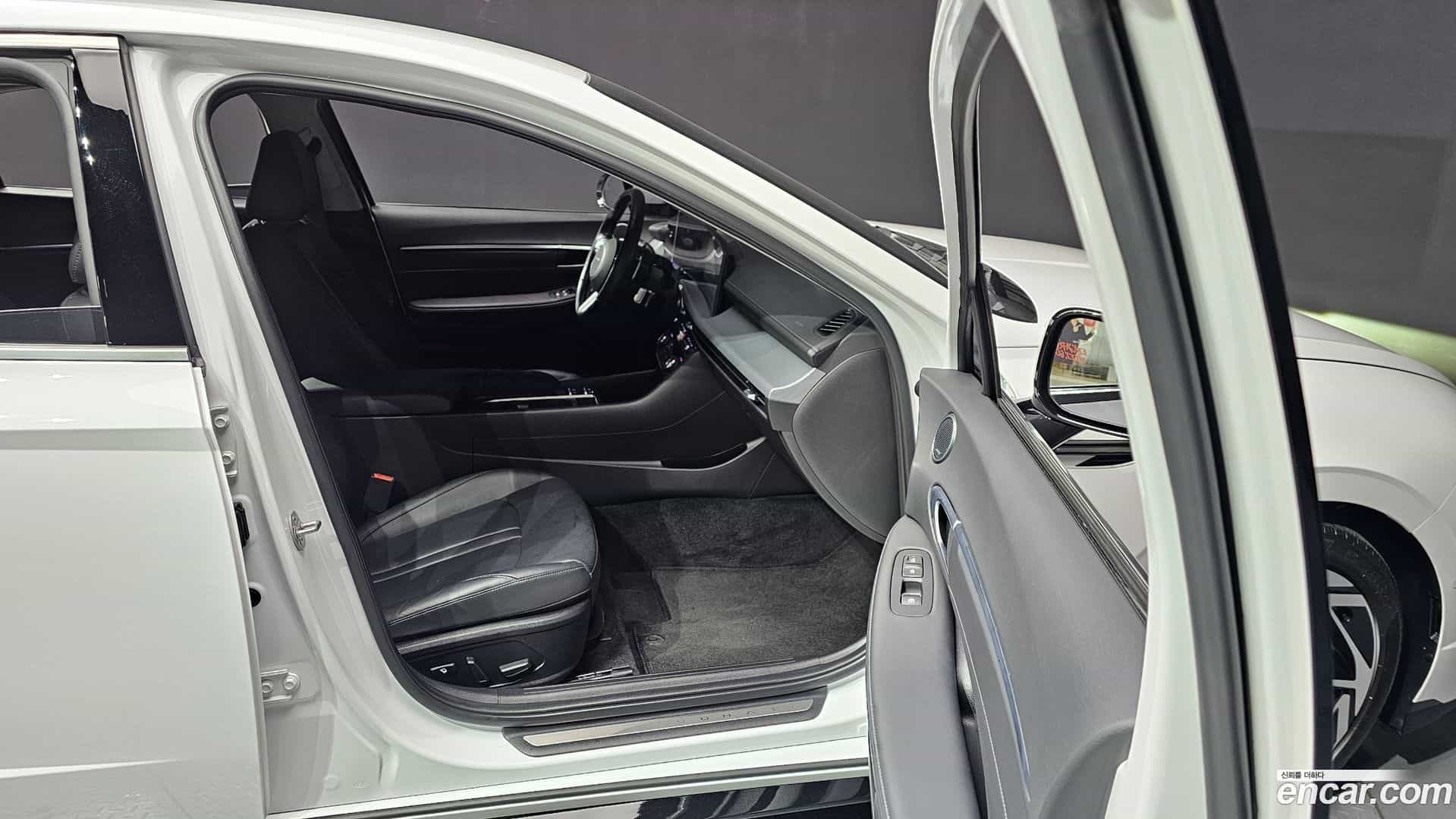 Sonata Hyundai 2023.6-OPTION-015