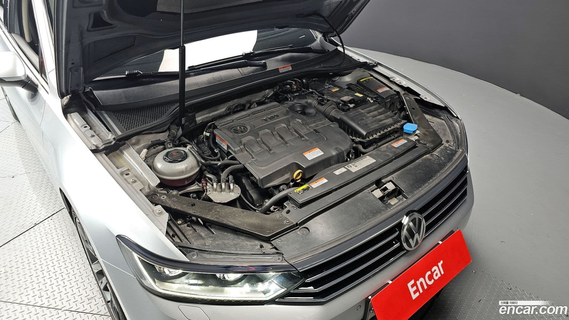 Main__Slider__Photo:Passat Volkswagen 2018.10-5