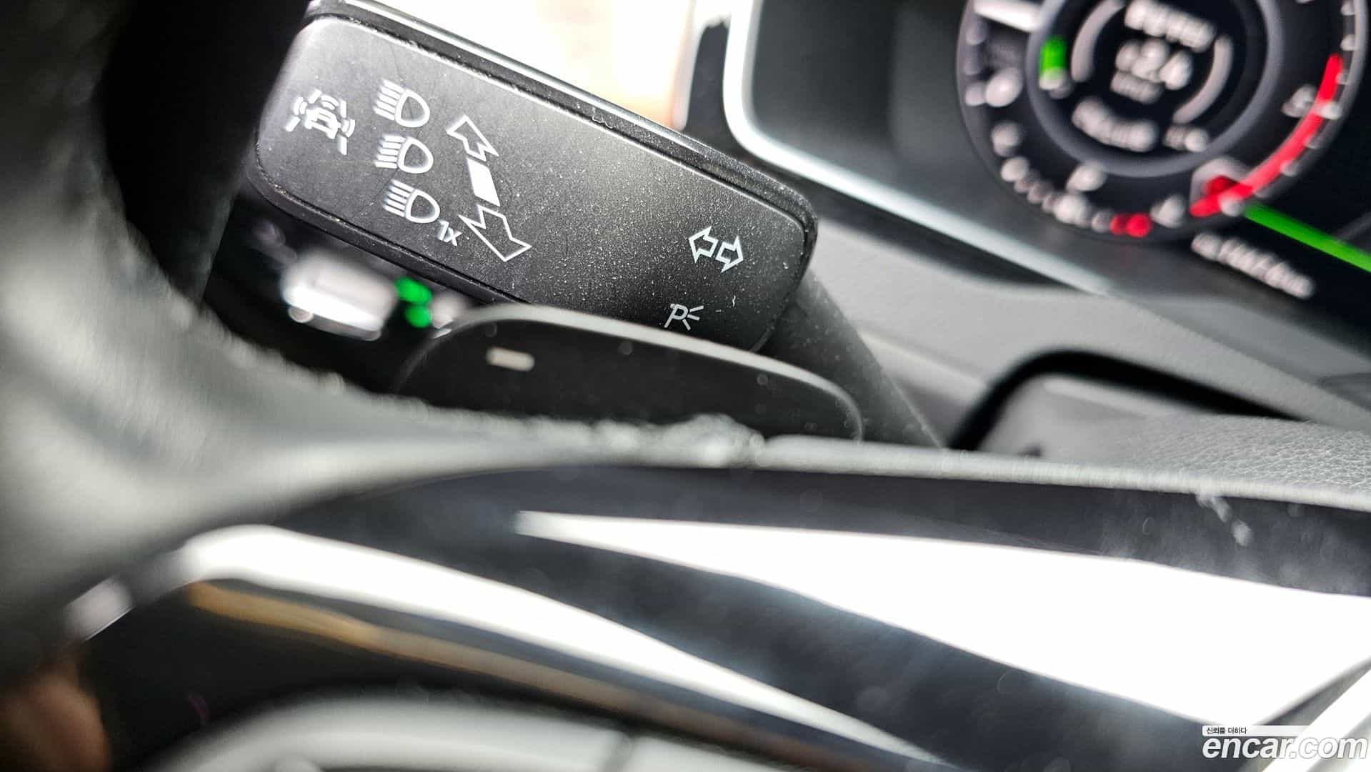 Passat Volkswagen 2018.10-OPTION-021