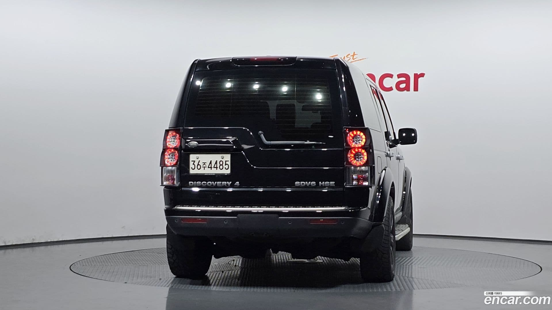 Main__Slider__Photo:Discovery Land Rover 2013.2-3