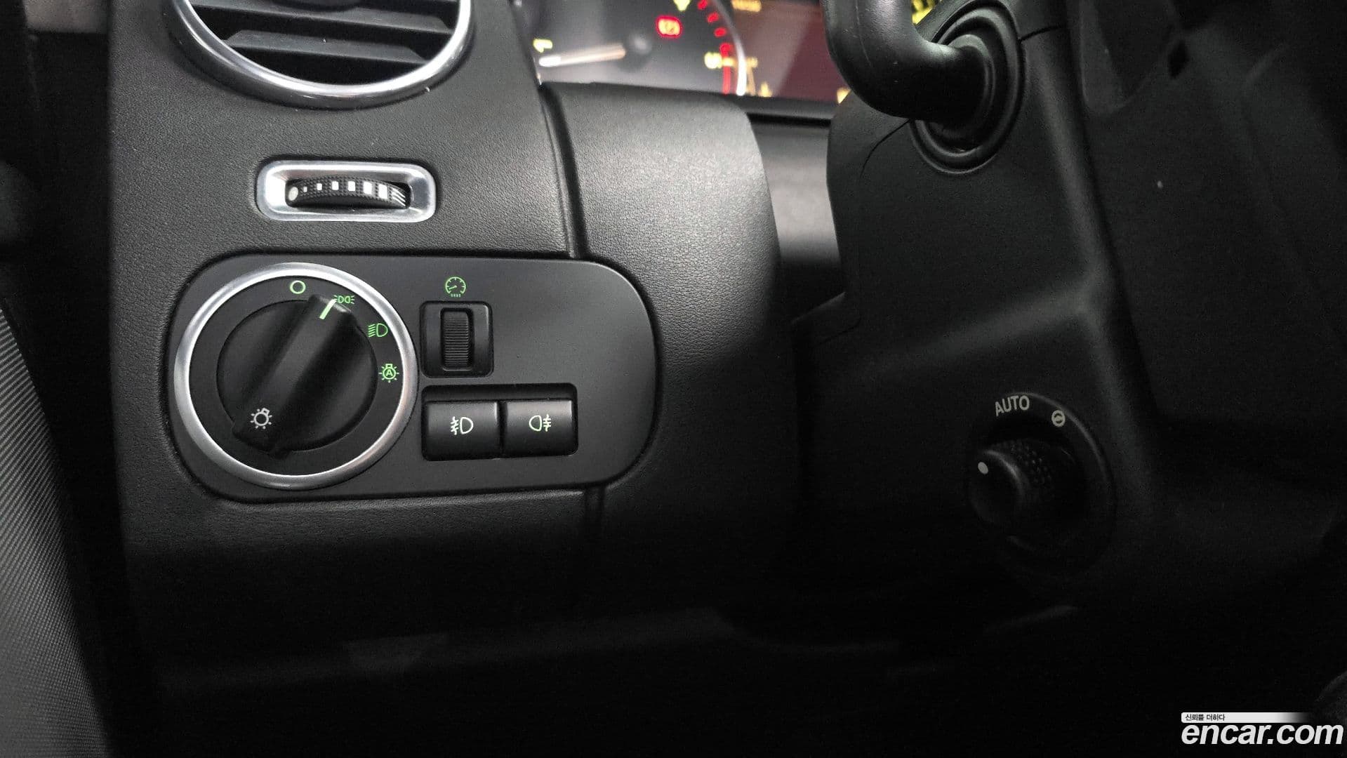 Main__Slider__Photo:Discovery Land Rover 2013.2-15