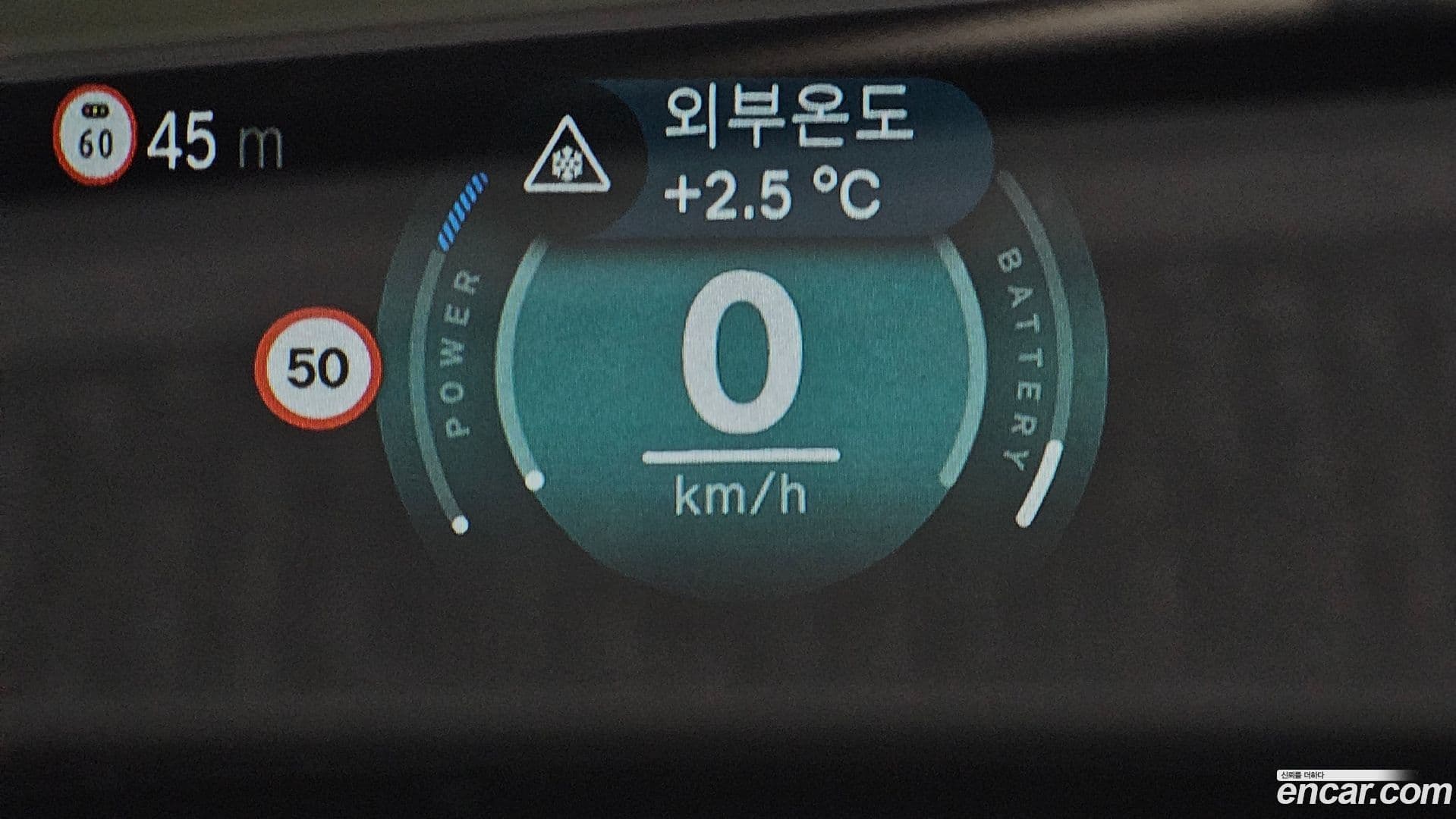 Main__Slider__Photo:Cooper Mini 2024.11-15