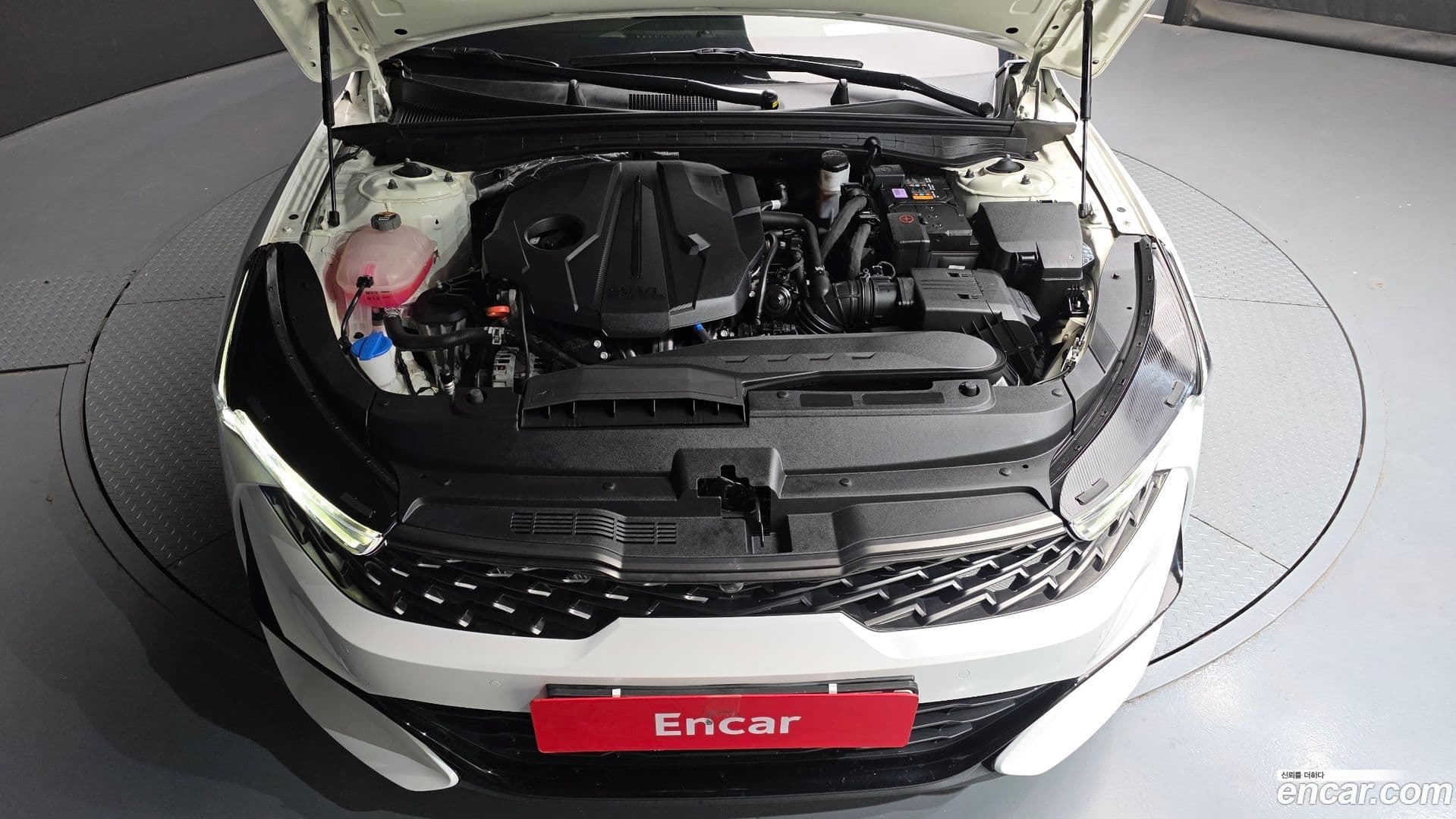 Main__Slider__Photo:K5 Kia 2021.1-5