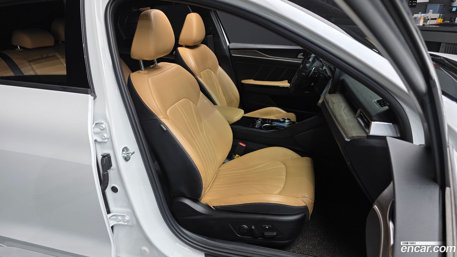 Main__Slider__Photo:K5 Kia 2021.1-9