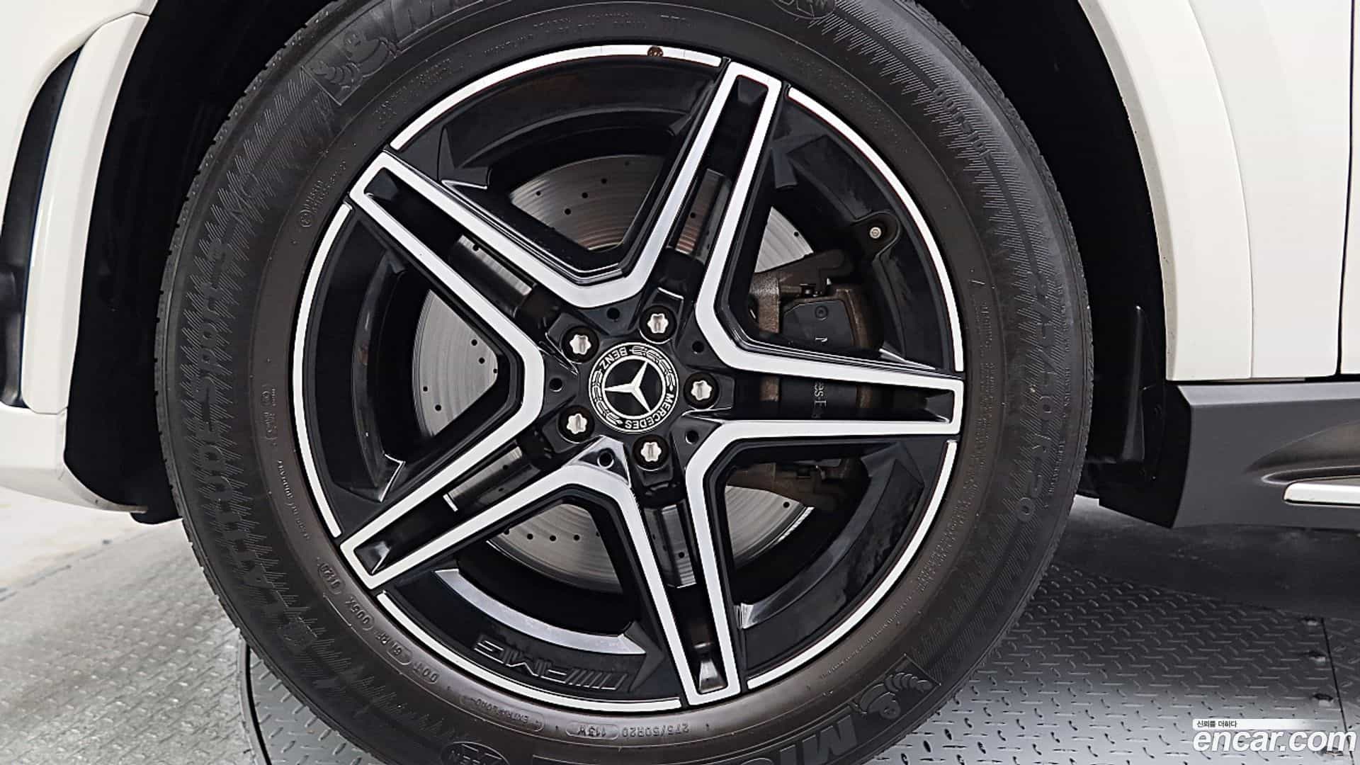 GLE-Class Mercedes-Benz 2020.9-OUTER-005