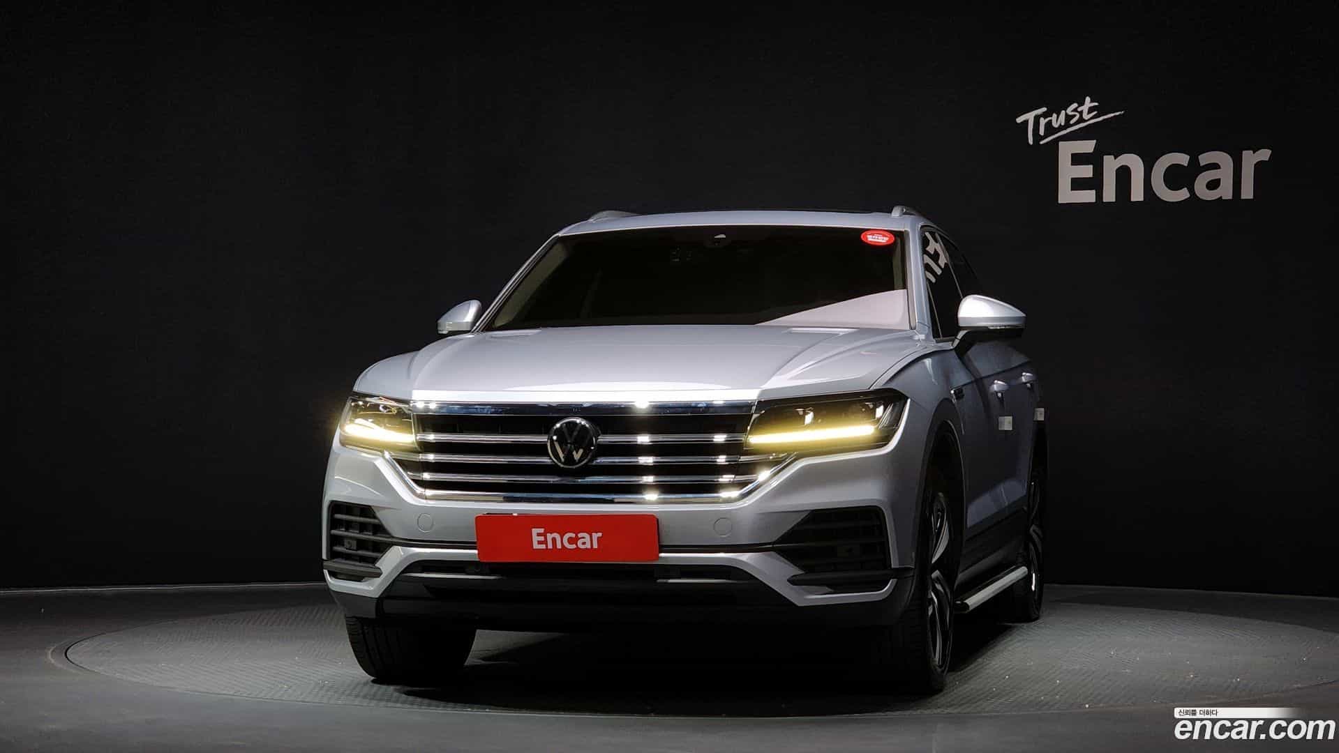 Touareg Volkswagen 2020.11-OUTER-003