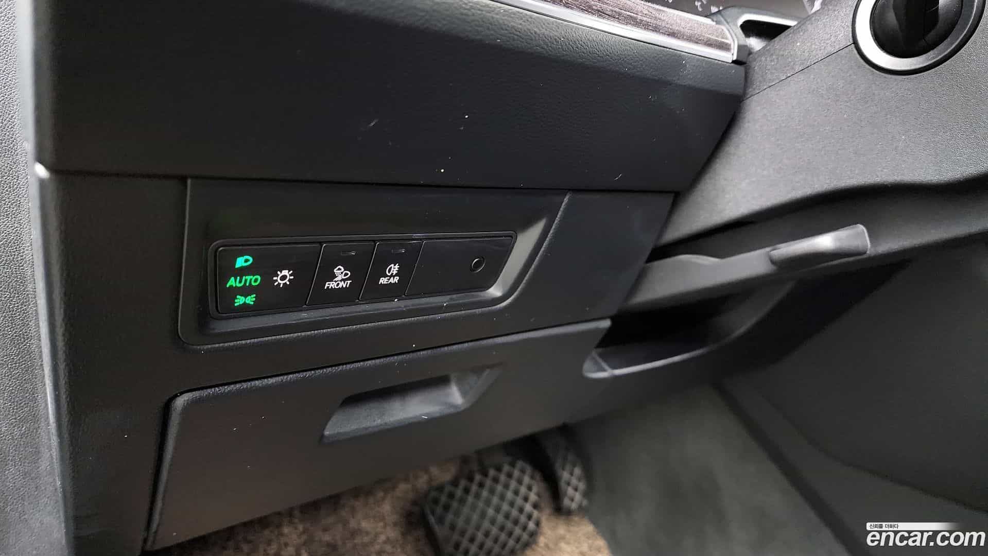 Touareg Volkswagen 2020.11-OPTION-020