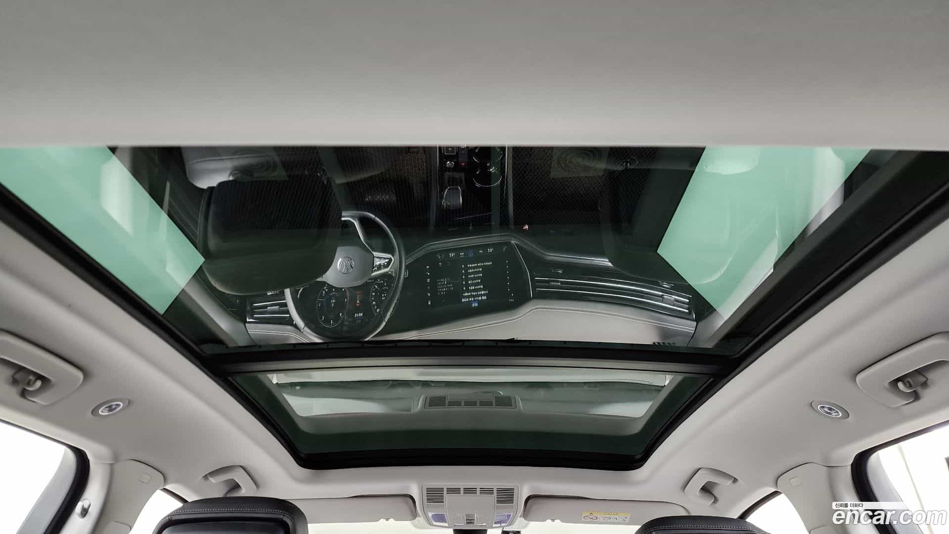 Touareg Volkswagen 2020.11-OPTION-022