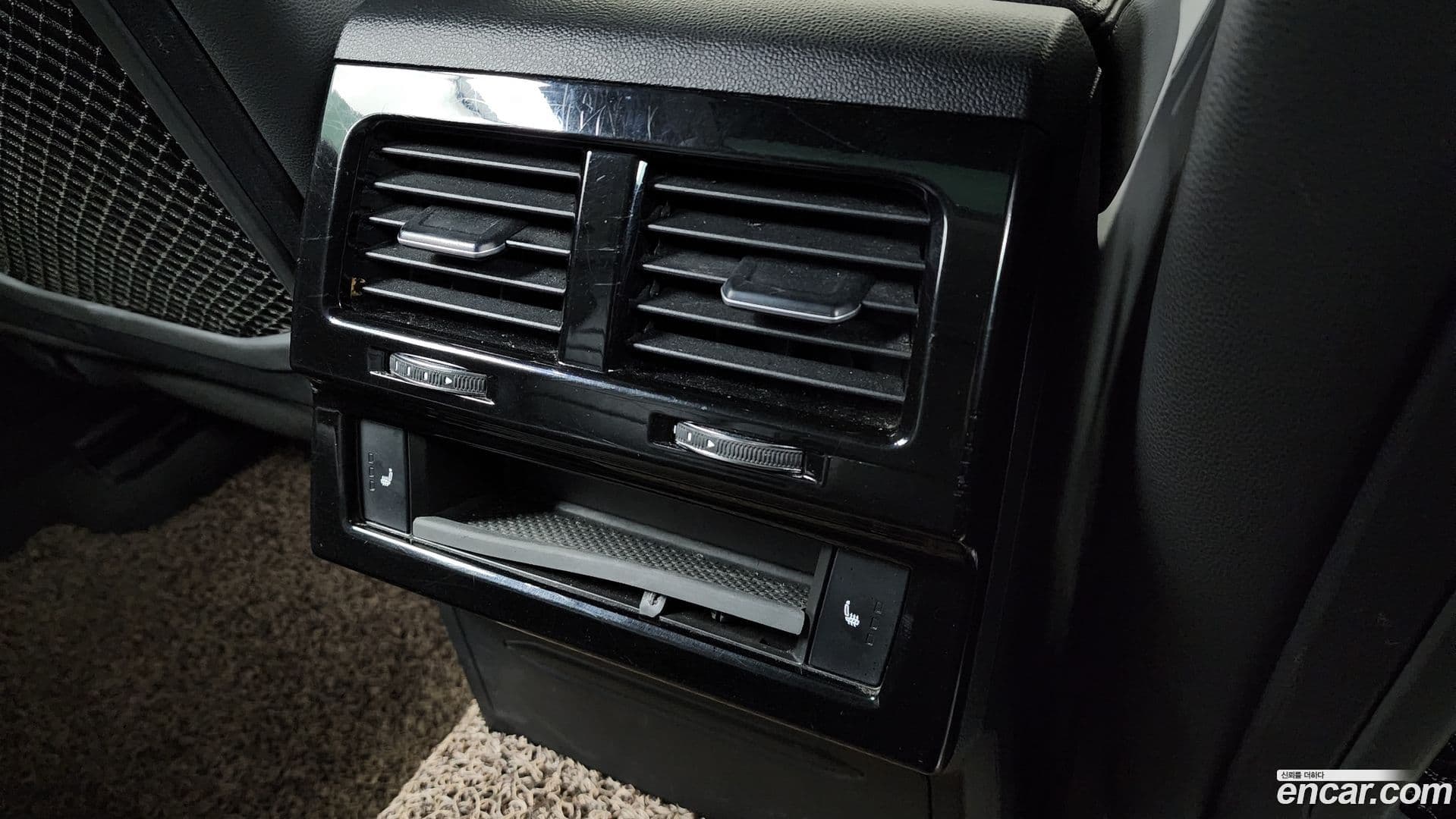 Main__Slider__Photo:Touareg Volkswagen 2020.11-18