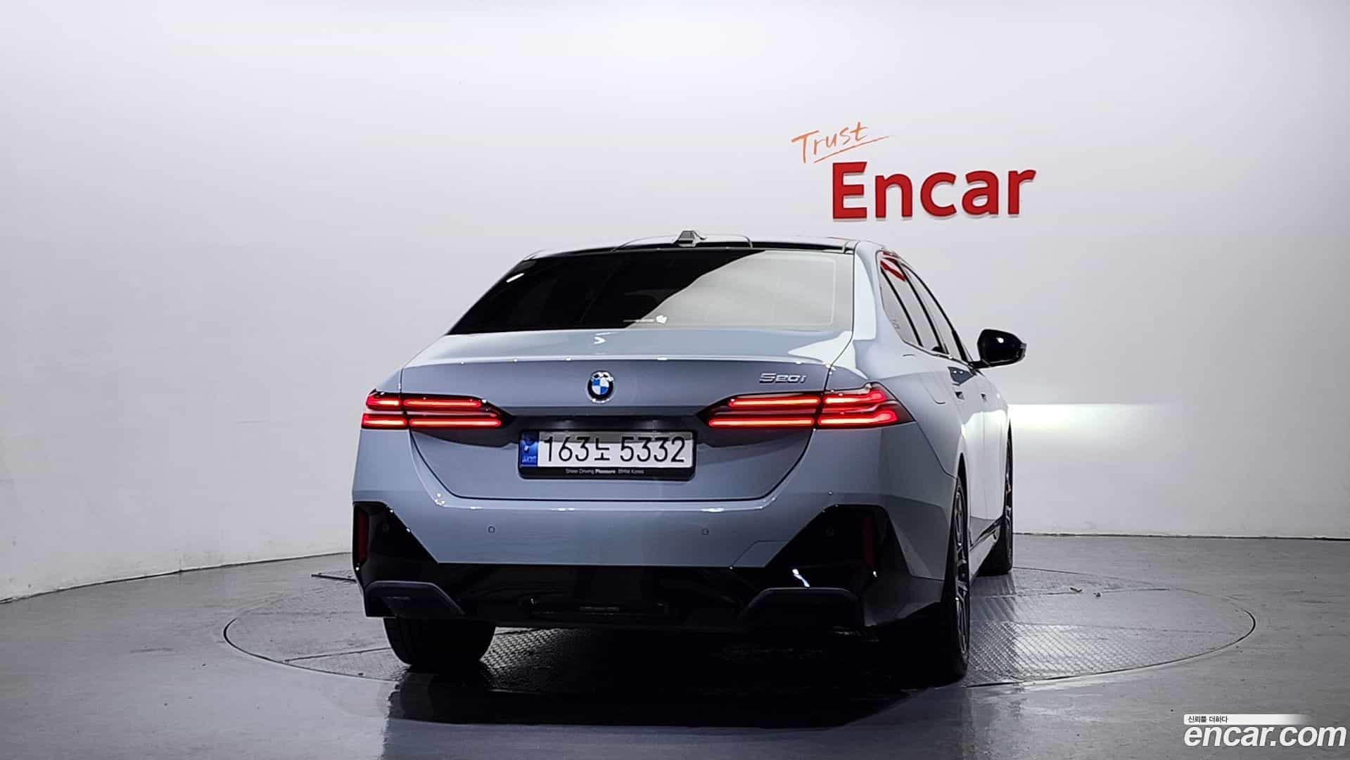 5-Series BMW 2023.10-OUTER-004