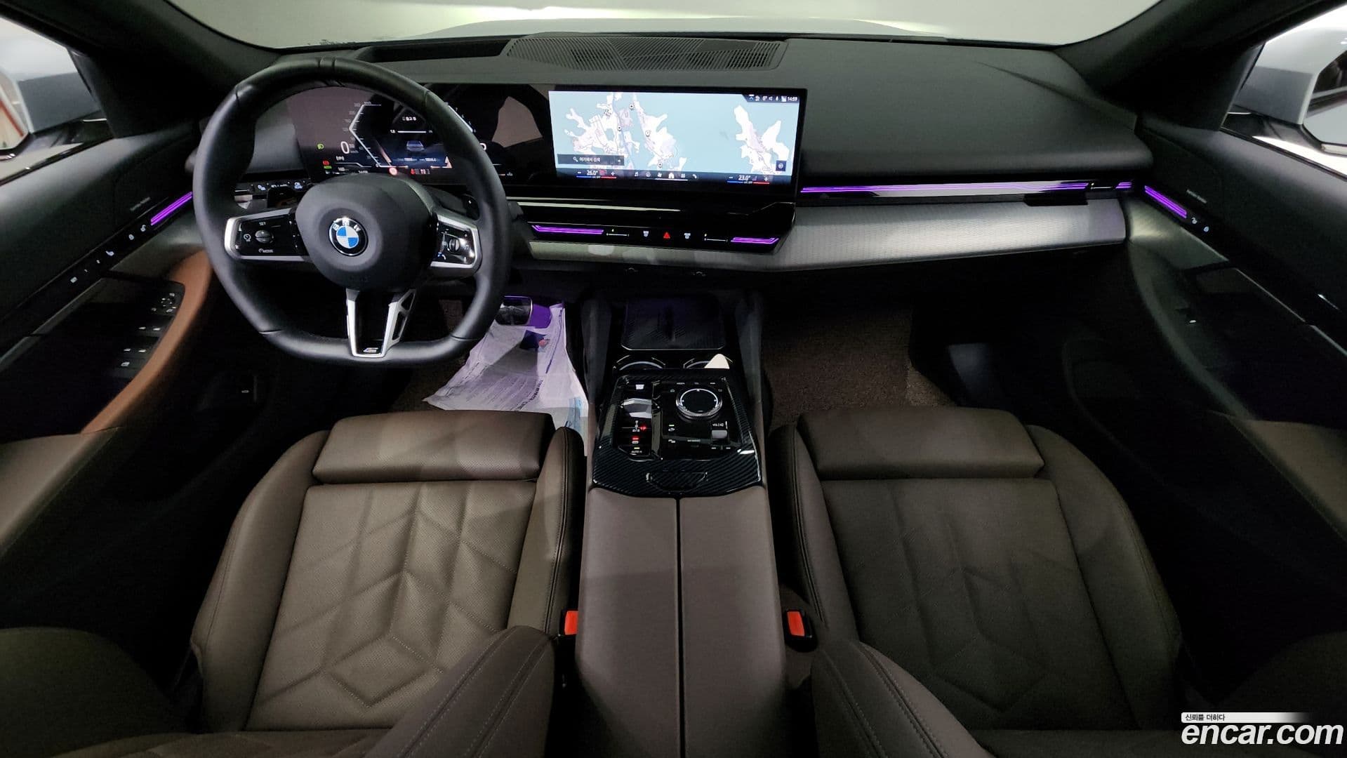 Main__Slider__Photo:5-Series BMW 2023.10-6