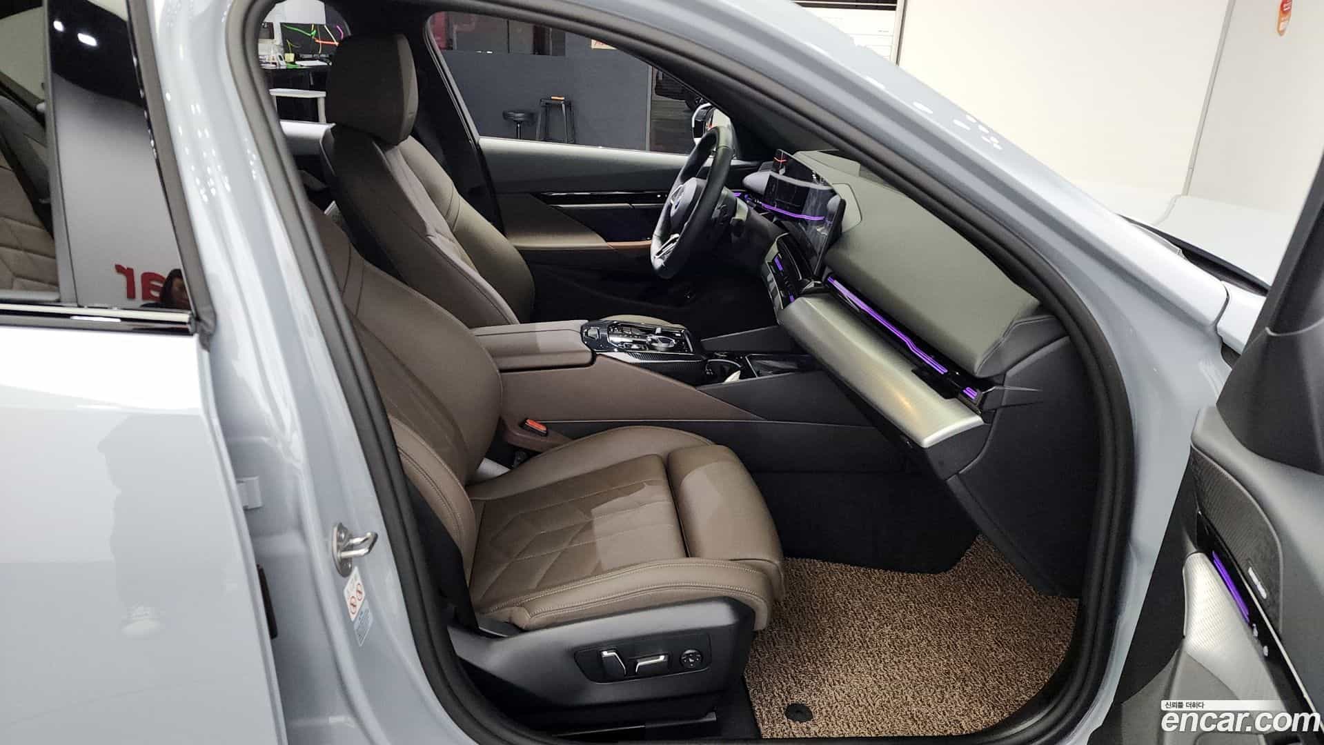 5-Series BMW 2023.10-OPTION-016