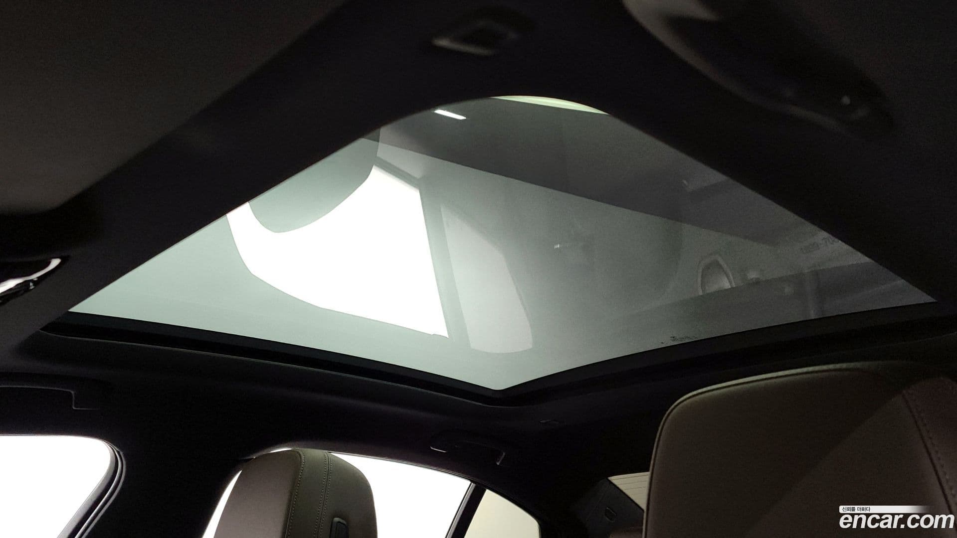 Main__Slider__Photo:5-Series BMW 2023.10-18