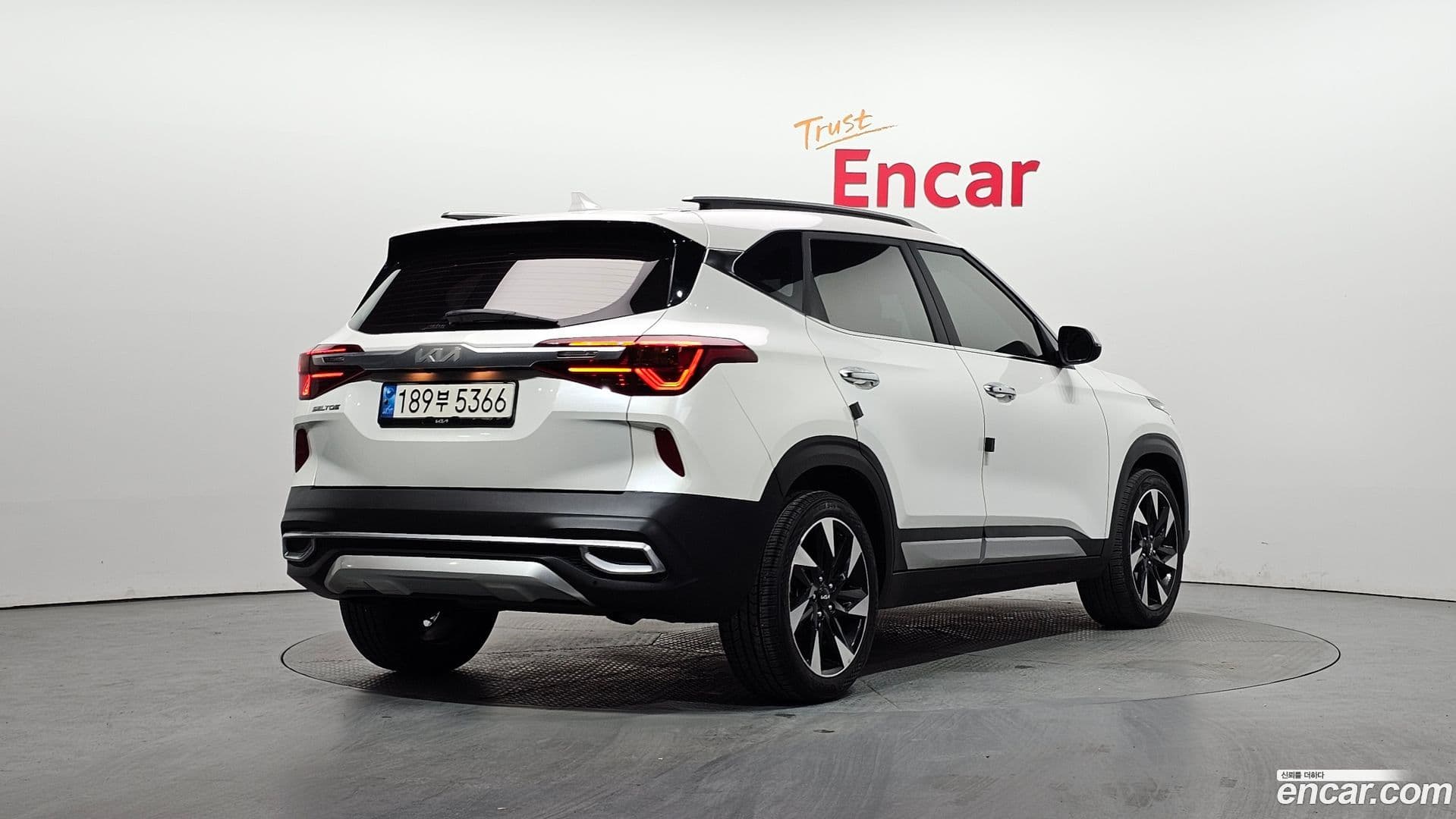 Main__Slider__Photo:Seltos Kia 2021.11-4