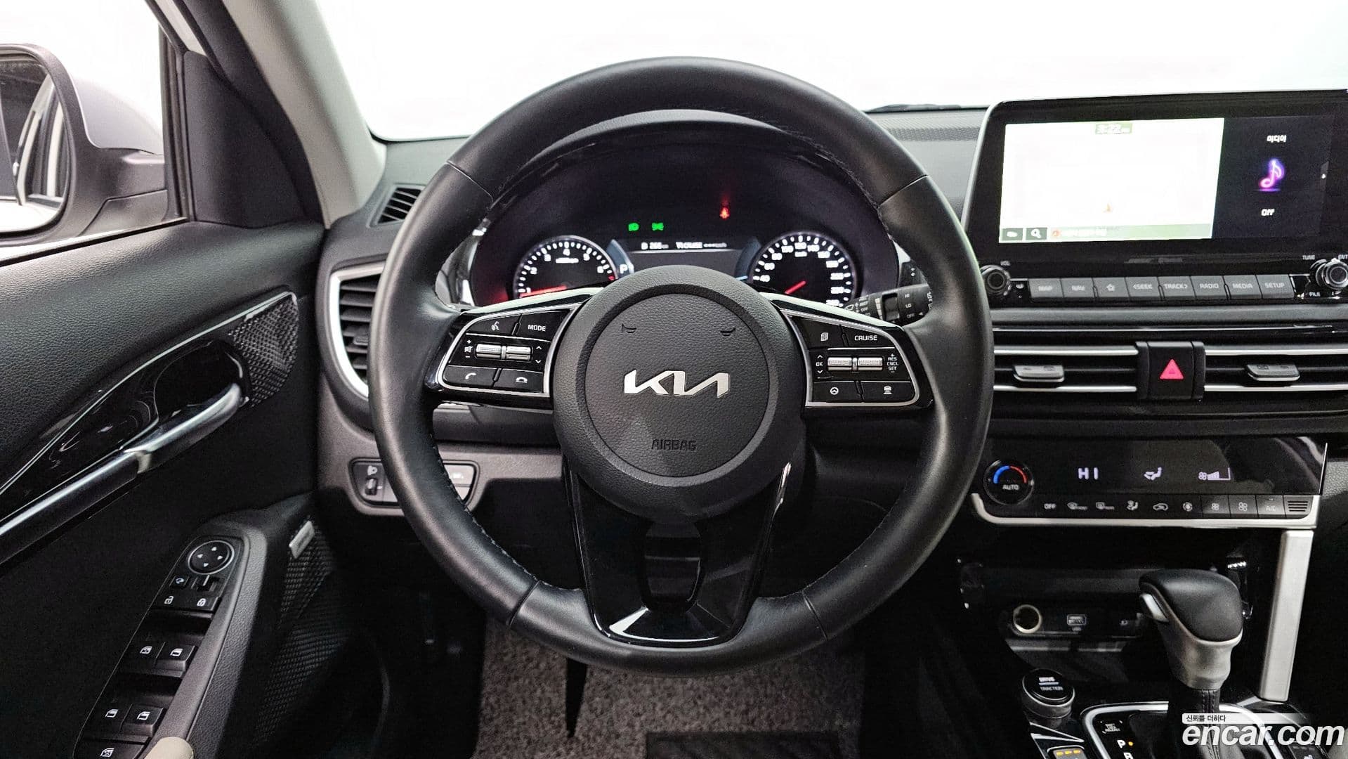 Main__Slider__Photo:Seltos Kia 2021.11-12