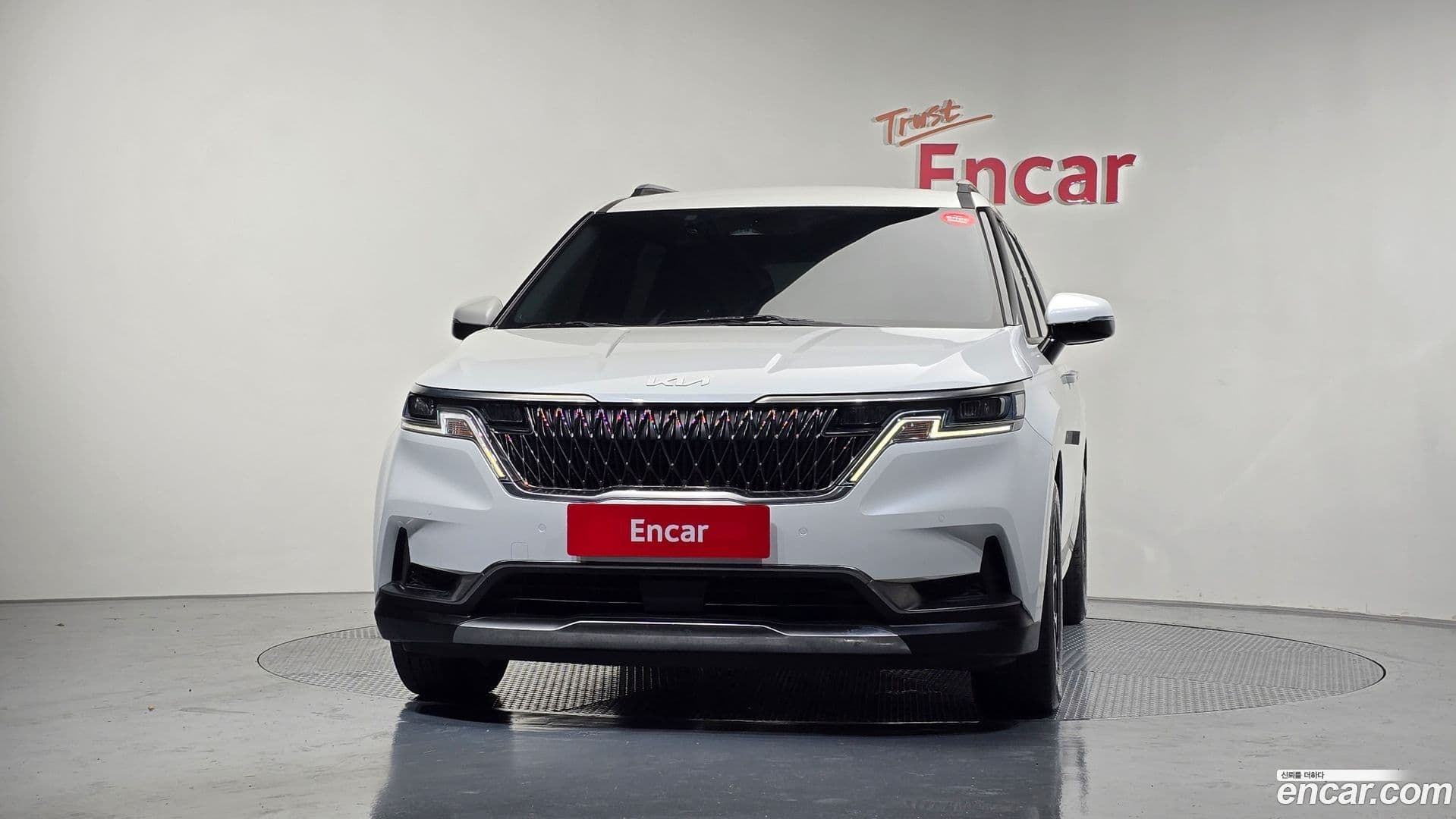 Main__Slider__Photo:Canival Kia 2023.4-2