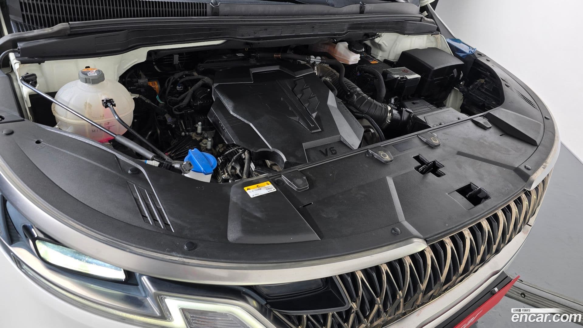 Main__Slider__Photo:Canival Kia 2023.4-5