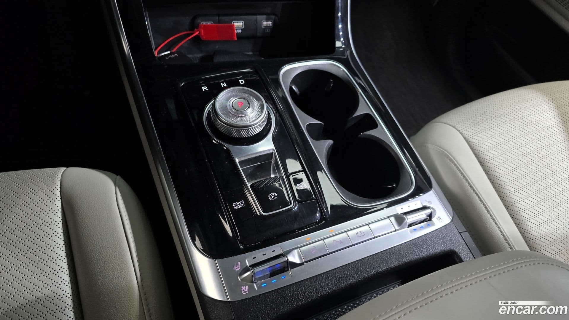 Main__Slider__Photo:Canival Kia 2023.4-8