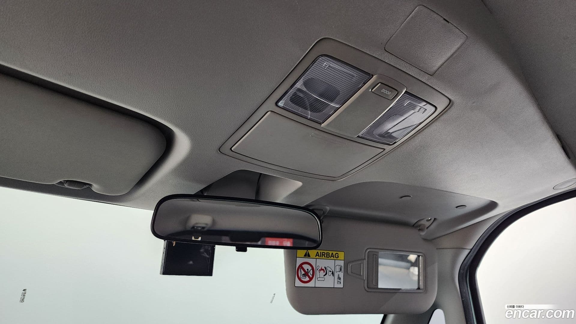 Main__Slider__Photo:RAY Kia 2020.9-16