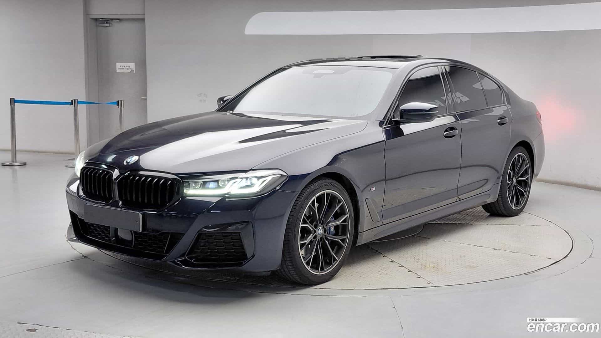 5-Series BMW 2022.3-OUTER-001