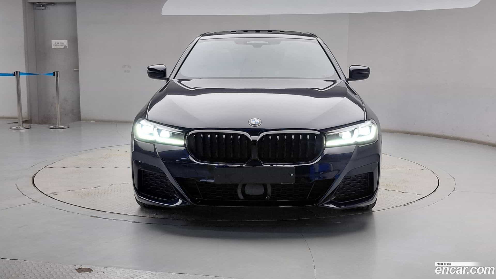 5-Series BMW 2022.3-OUTER-004