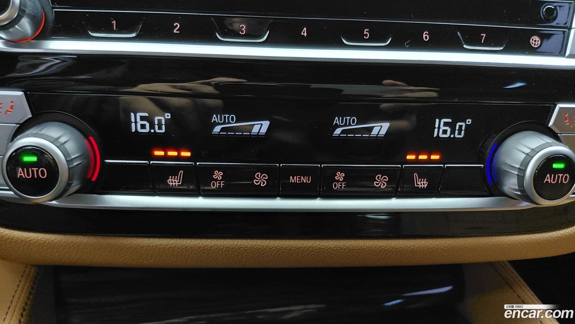 Main__Slider__Photo:5-Series BMW 2022.3-8