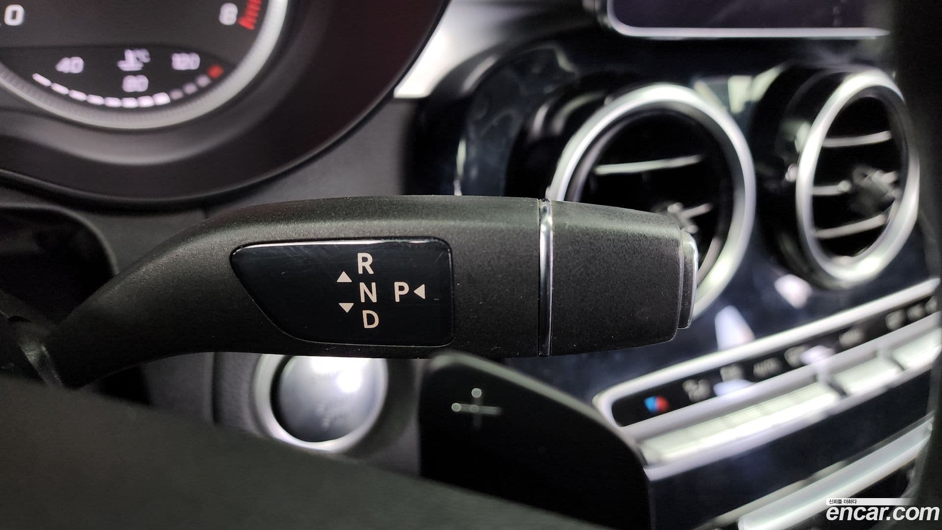 Main__Slider__Photo:C-Class Mercedes-Benz 2016.9-8