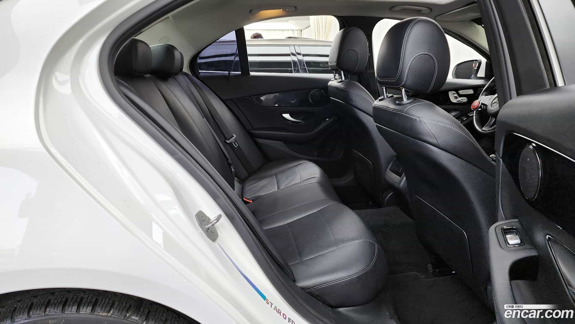 C-Class Mercedes-Benz 2016.9-OPTION-016