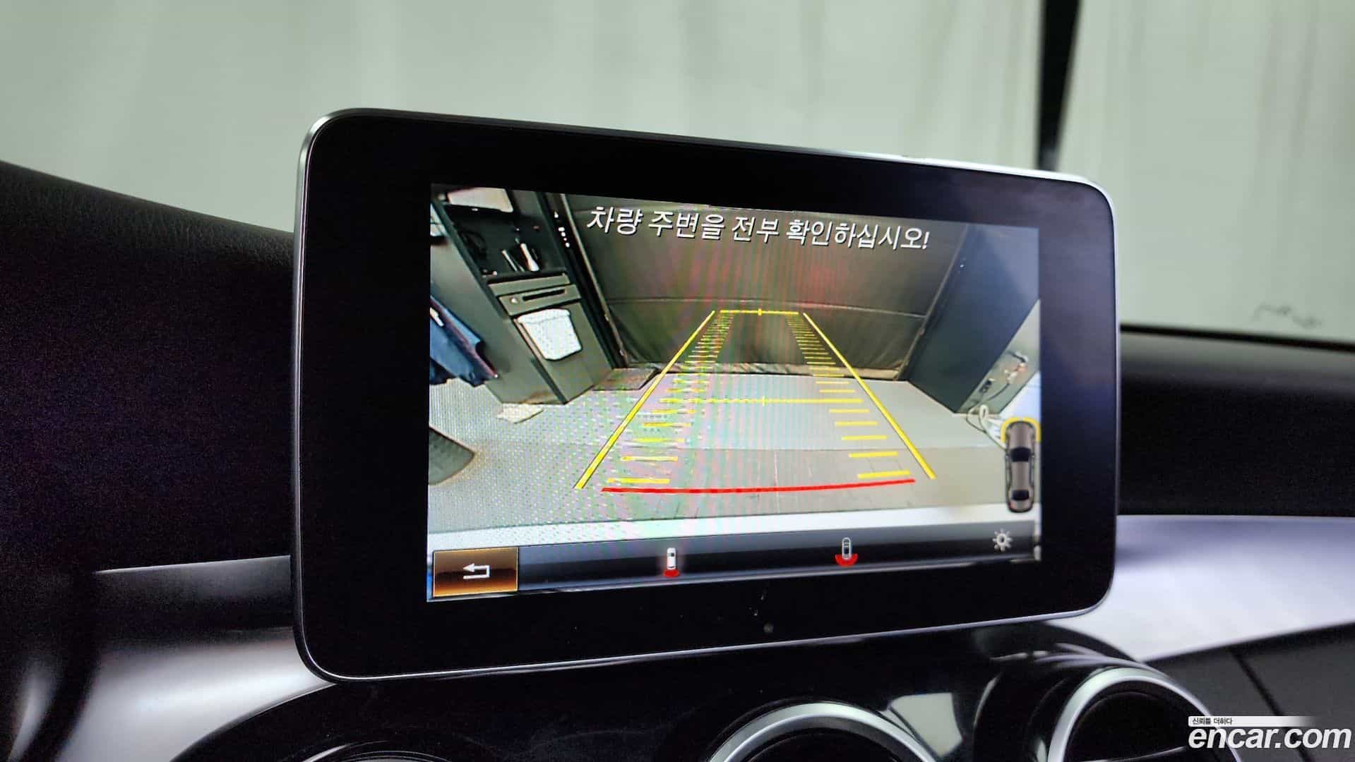 C-Class Mercedes-Benz 2016.9-OPTION-019