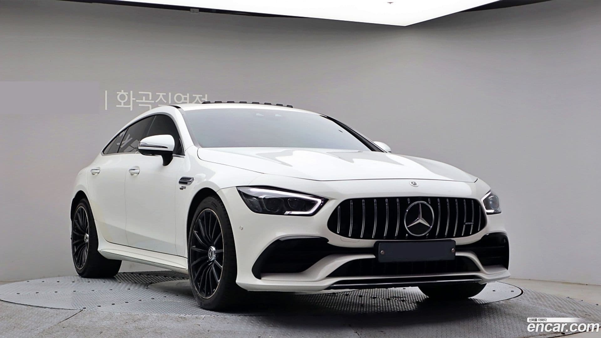 Main__Slider__Photo:AMG GT Mercedes-Benz 2020.2-2