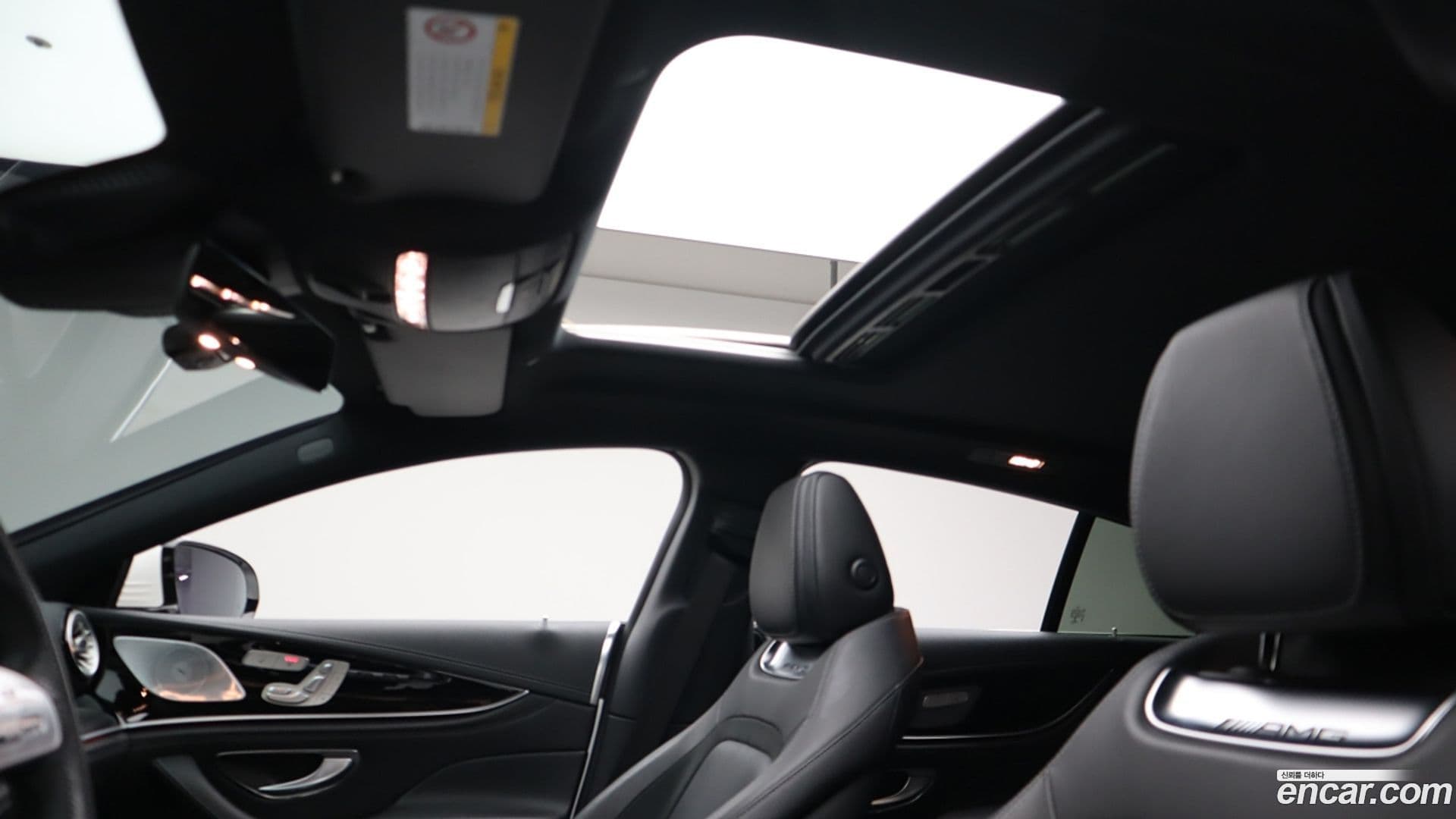 Main__Slider__Photo:AMG GT Mercedes-Benz 2020.2-10