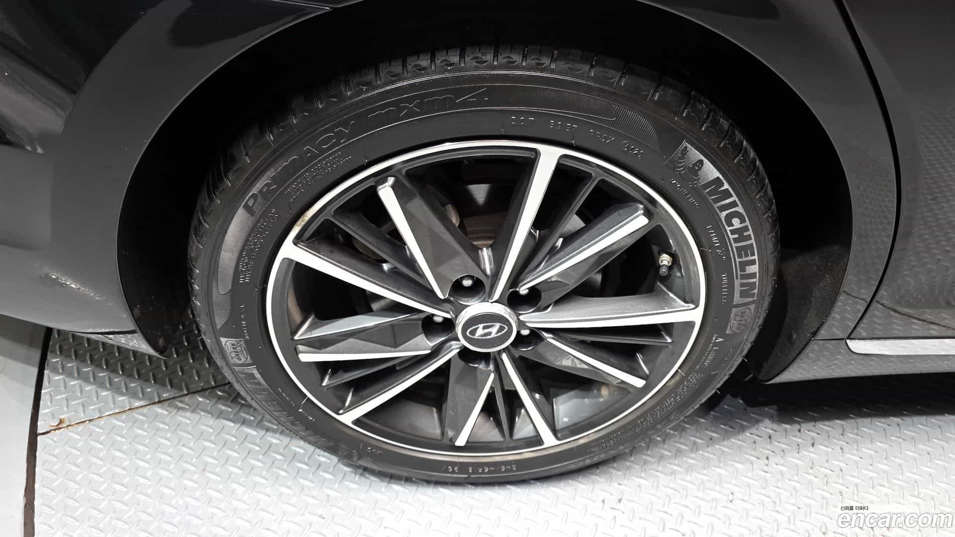 Grandeur Hyundai 2021.4-OUTER-005