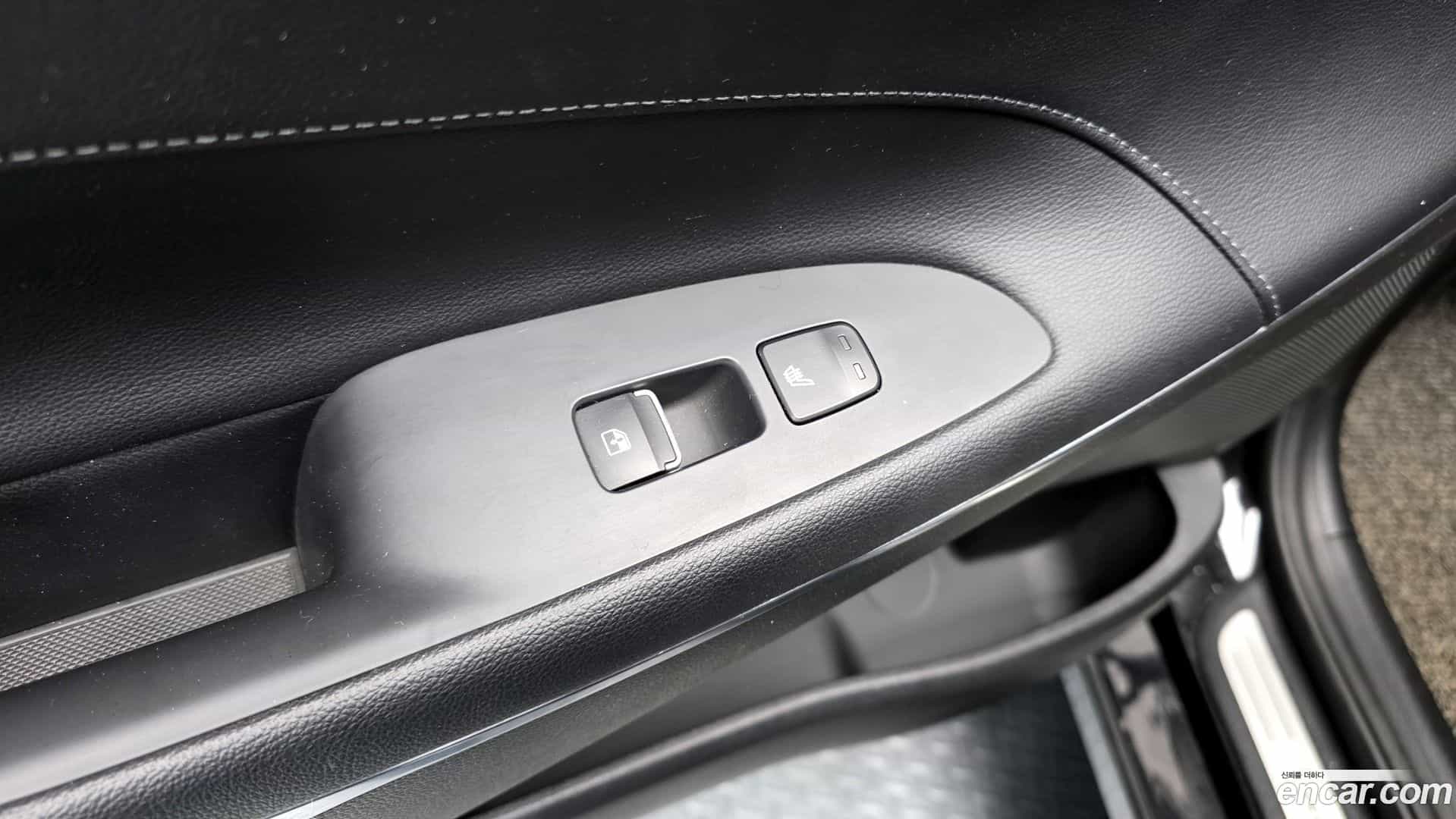 Grandeur Hyundai 2021.4-OPTION-022