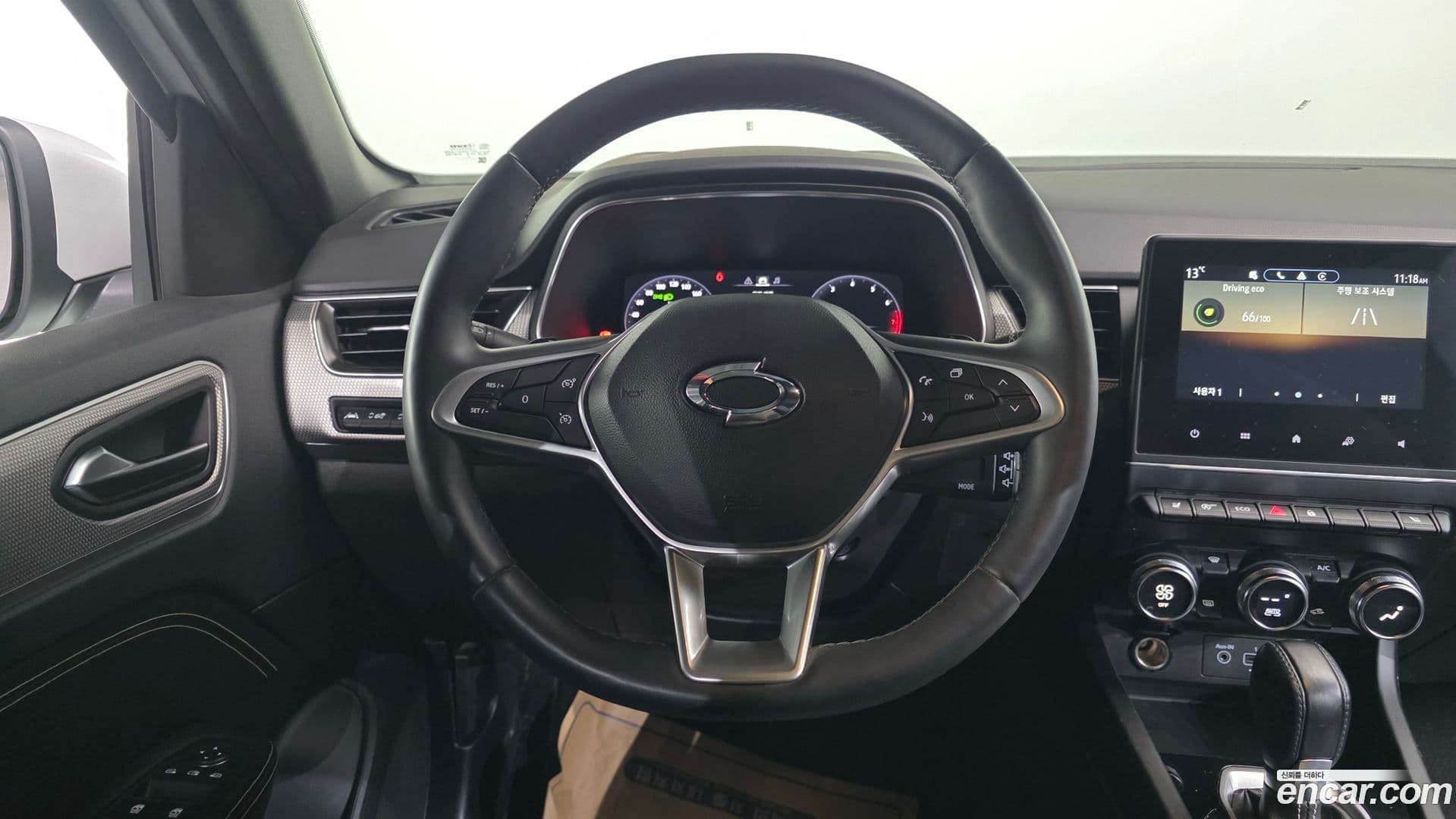 Main__Slider__Photo:XM3 Renault Korea 2024.1-12